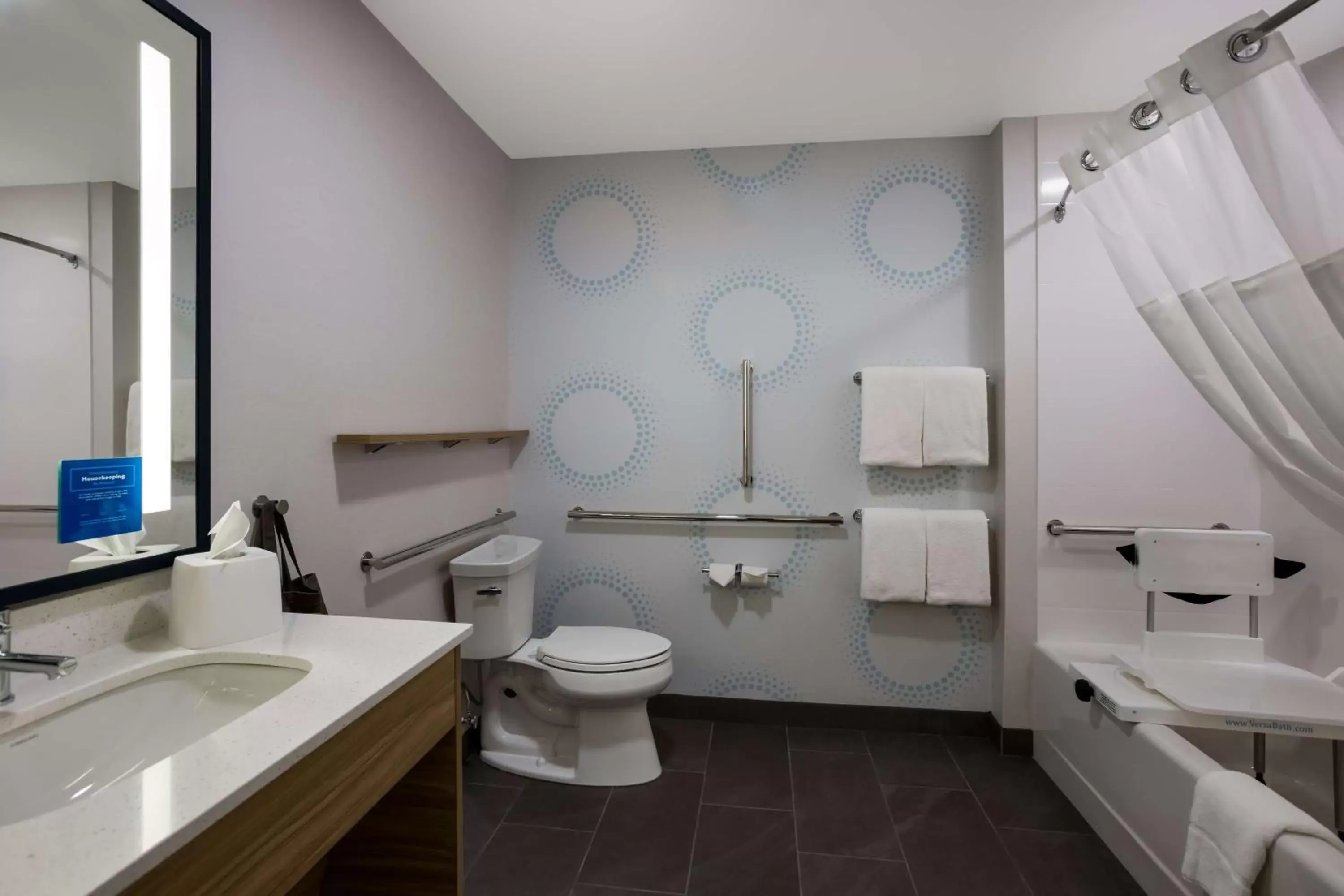 Bathroom in Tru By Hilton Traverse City