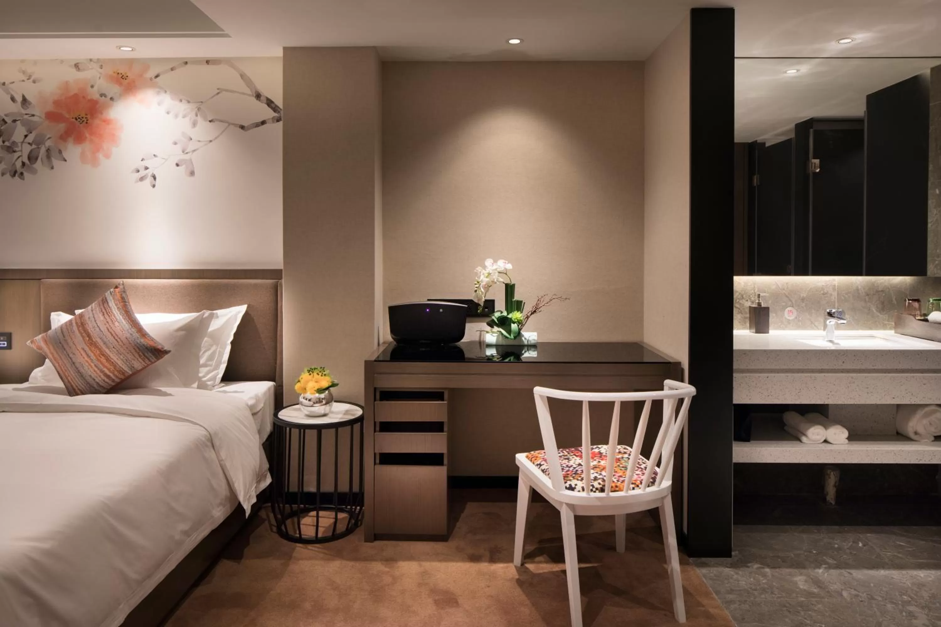 Bed in Paco Hotel Dongpu Guanghzou -Free Shuttle Bus for Canton Fair