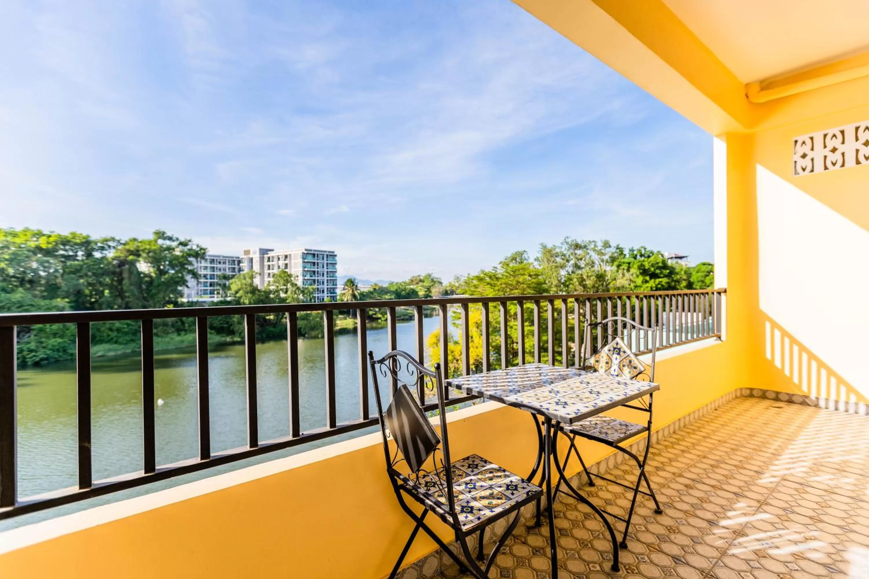 Balcony/Terrace in USABAI Riverside Boutique Hotel