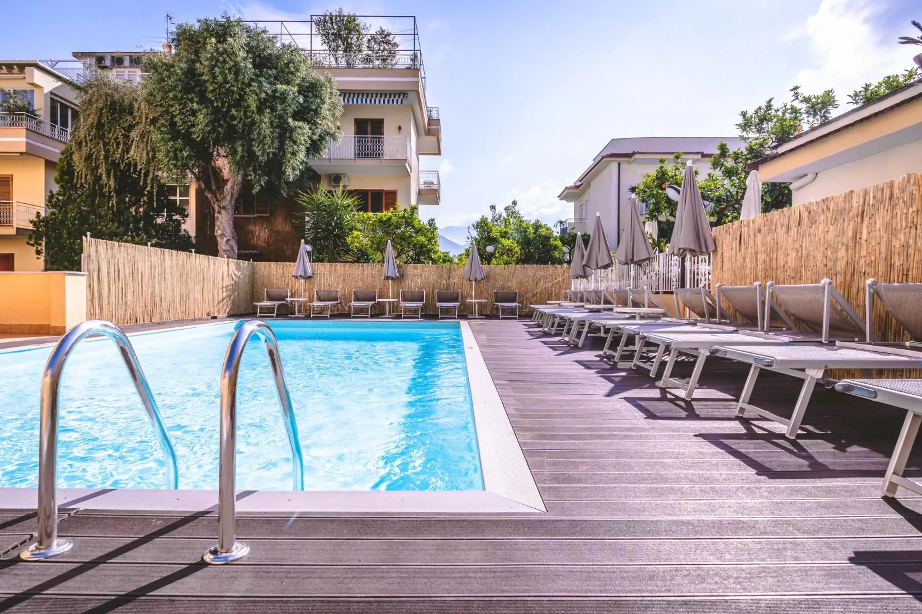 Swimming Pool in Hotel Isabella Sorrento