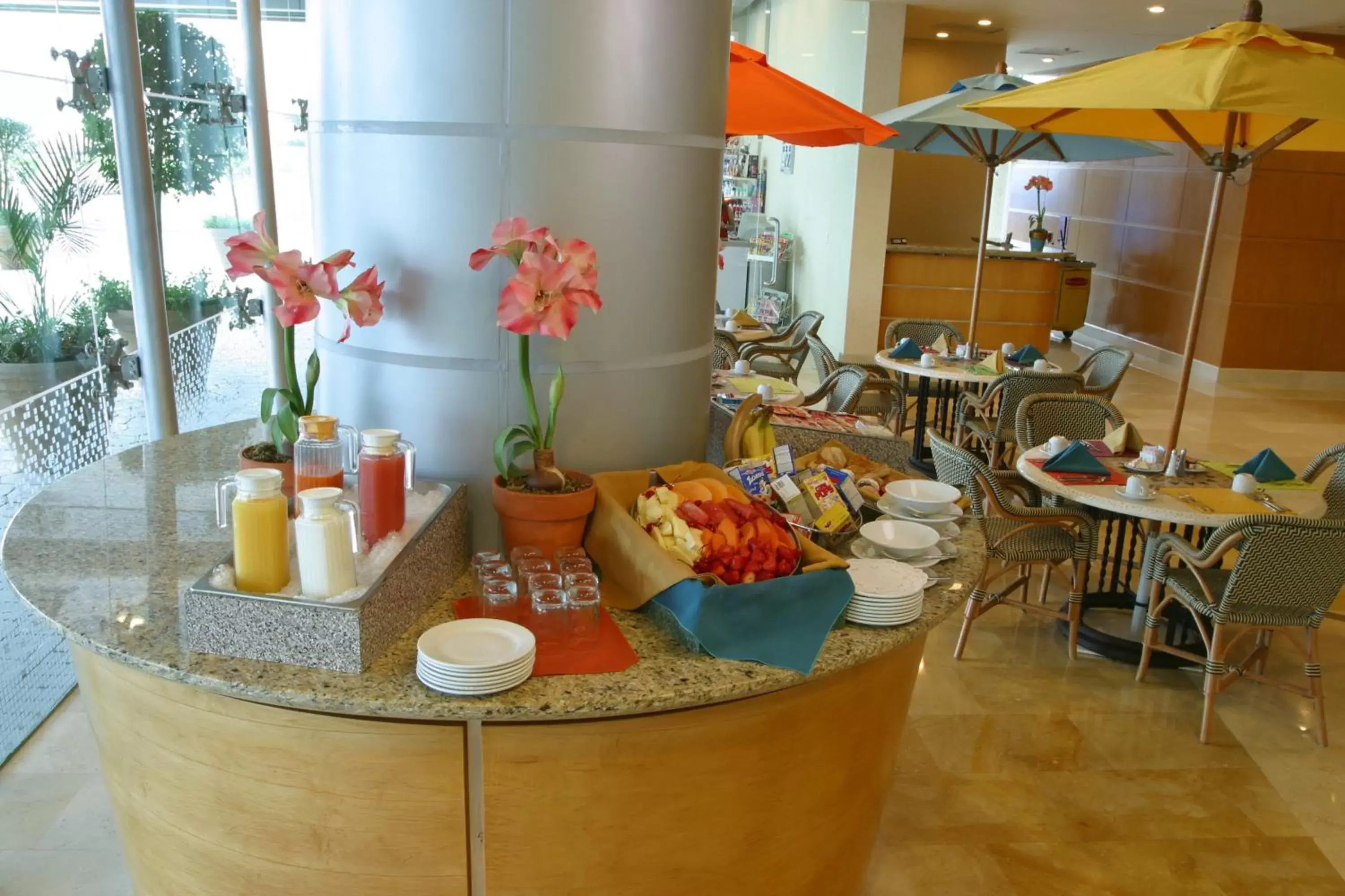 Restaurant/places to eat in Crowne Plaza Torreon, an IHG Hotel