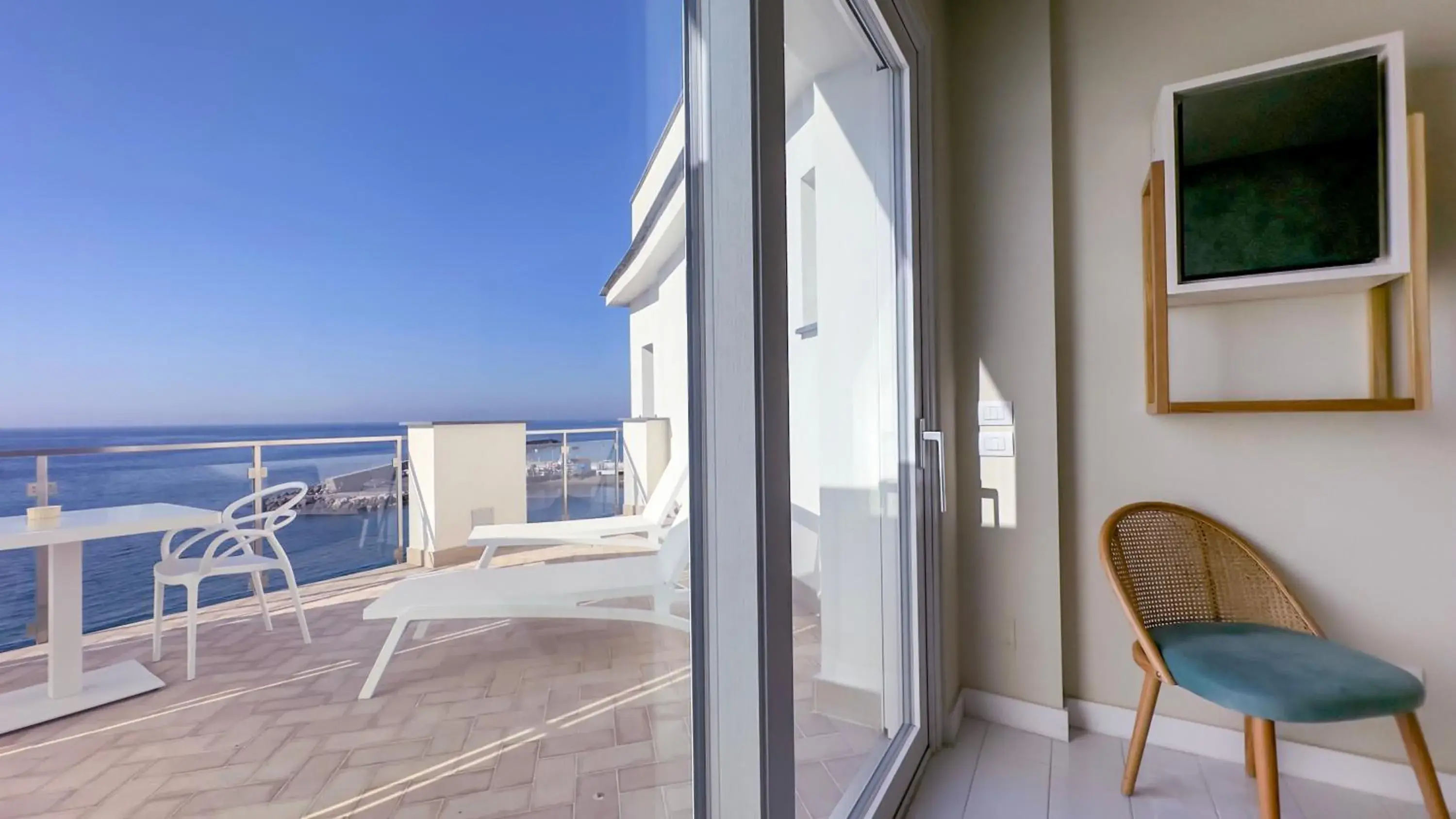 View (from property/room), Balcony/Terrace in Hotel Giosue' a mare