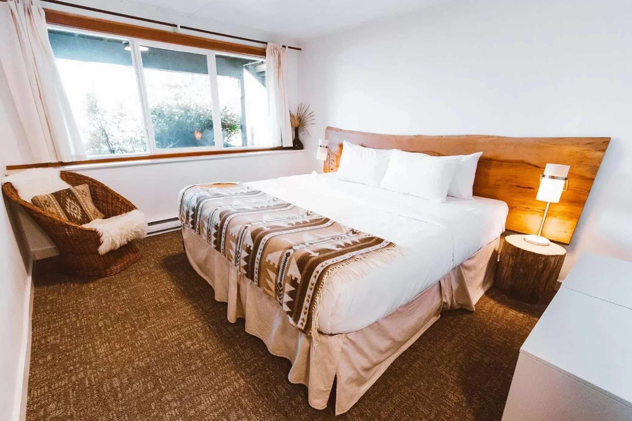 Bedroom, Bed in The Shoreline Tofino