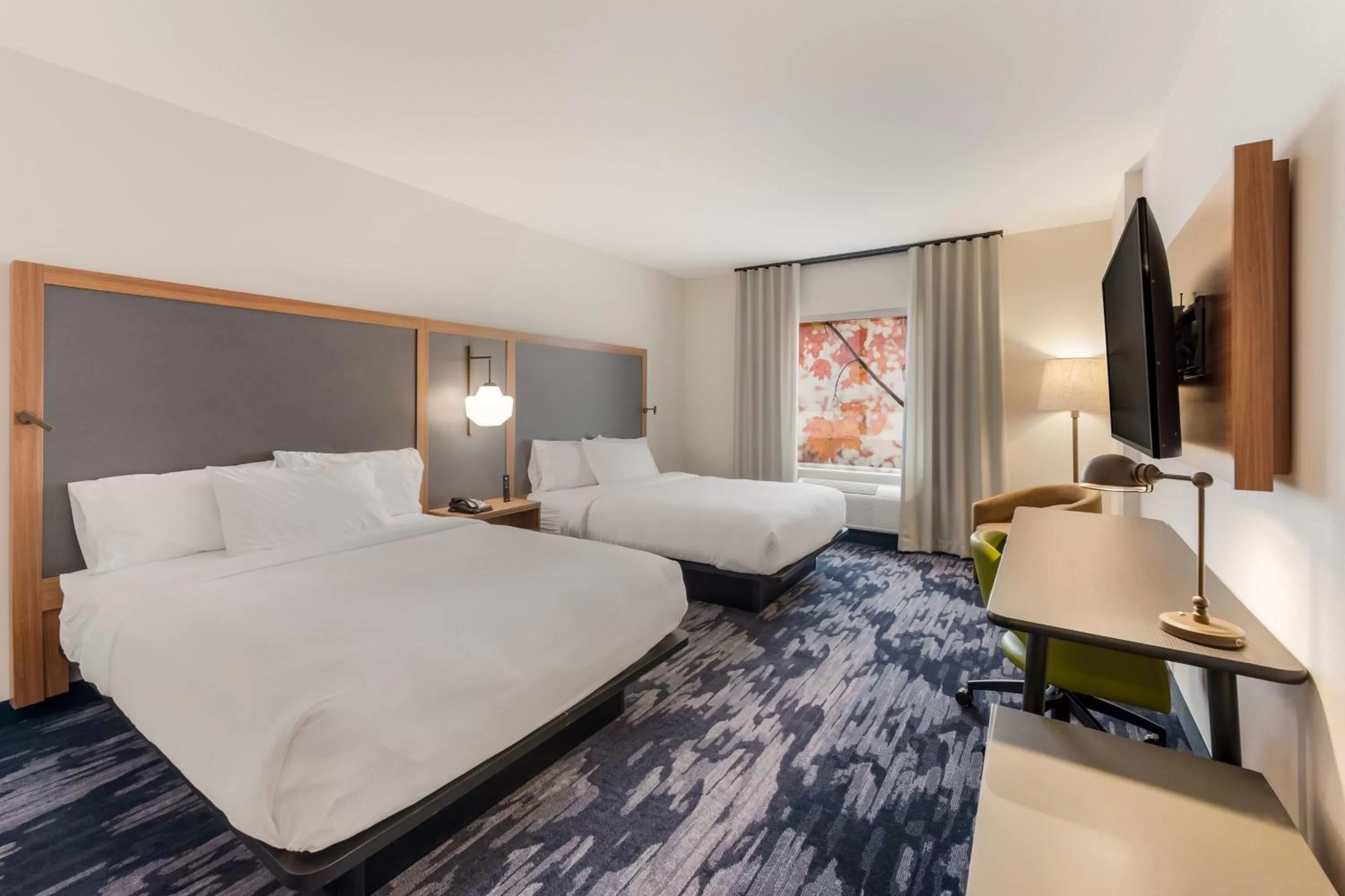 Photo of the whole room, Bed in Fairfield by Marriott Inn & Suites Columbus Canal Winchester