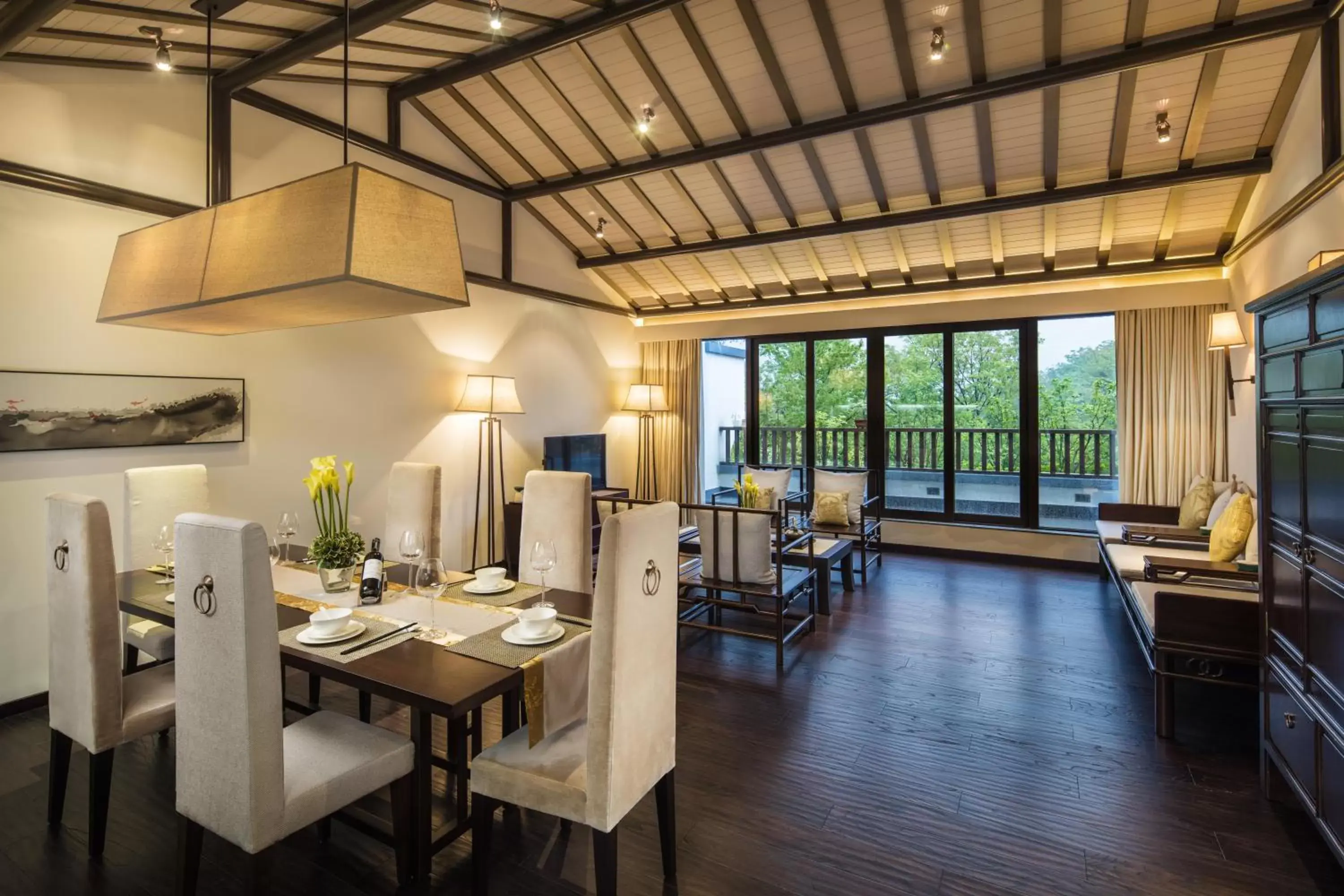 Hongcun Two-Bedroom Villa (160sq.yard)-Include 4 BreakfastTravel Photography, Mini-bar Access, Exclusive Welcome Benefits, and Turndown Service) in Banyan Tree Hotel Huangshan-The Ancient Charm of Huizhou, a Paradise Hongcun Two-Bedroom Villa (160sq.yard)-Include 4 BreakfastTravel Photography, Mini-bar Access, Exclusive Welcome Benefits, and Turndown Service) in Banyan Tree Hotel Huangshan-The Ancient Charm of Huizhou, a Paradise