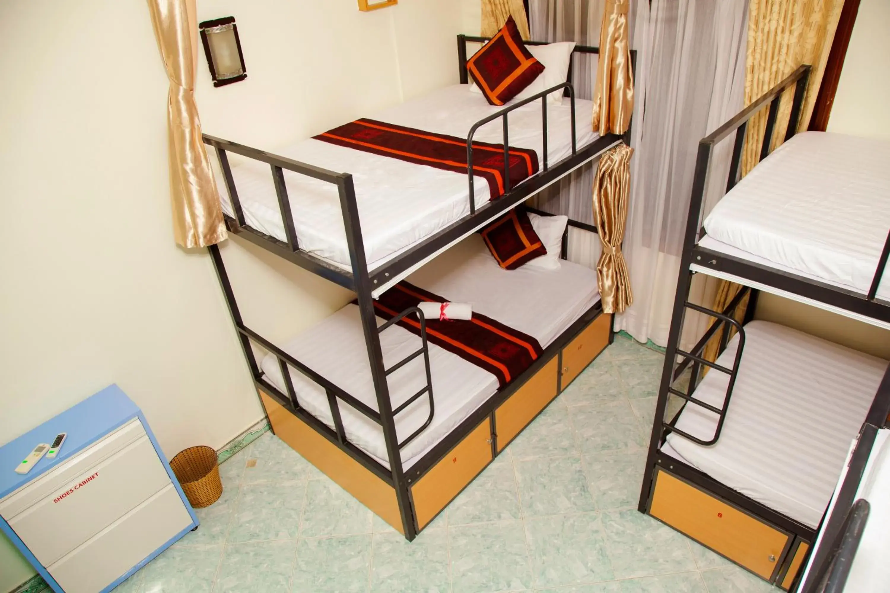 Bedroom, Bunk Bed in Hanoi City Backpackers Hostel