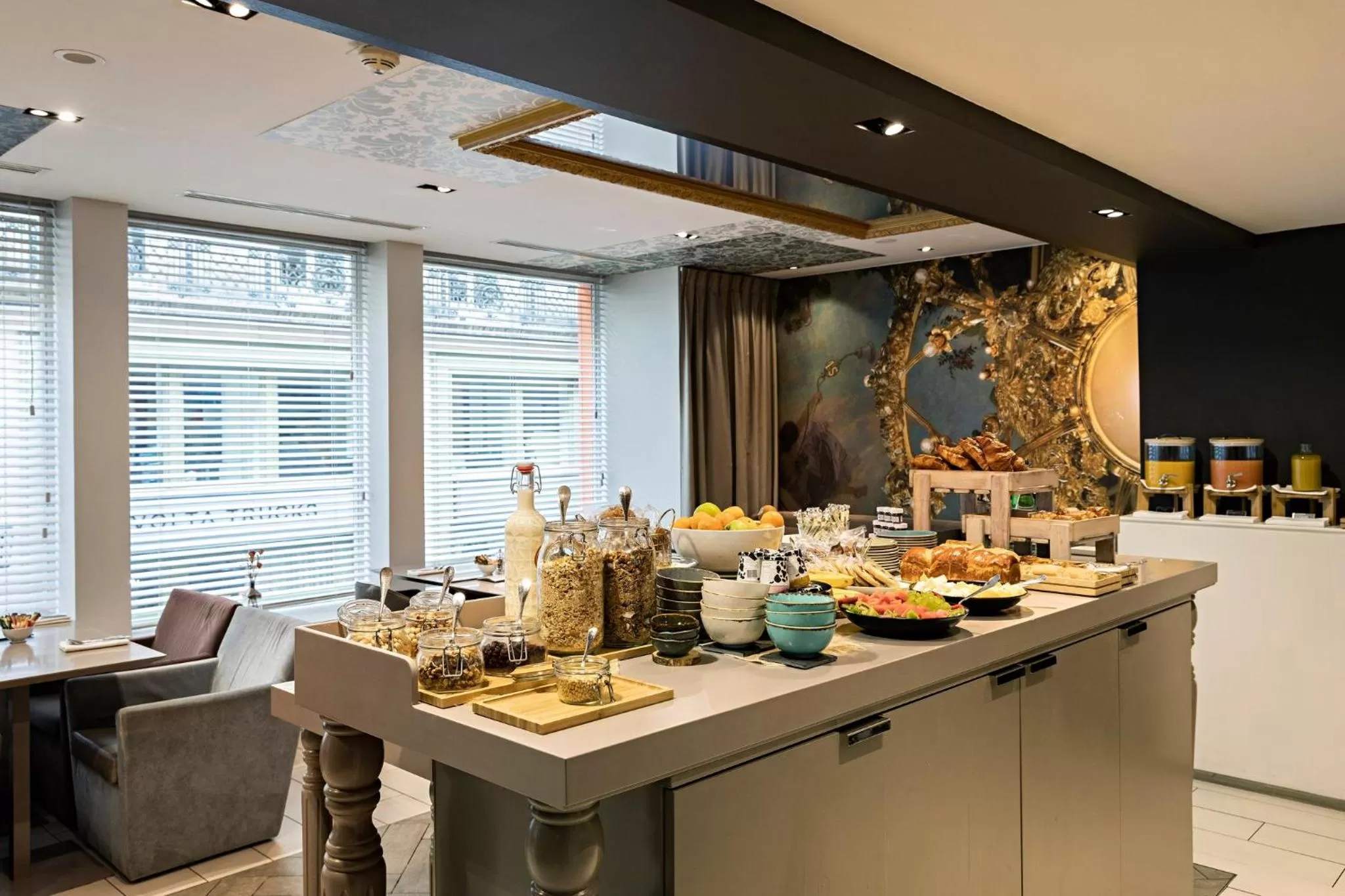 Restaurant/places to eat in Hotel Indigo Paris - Opera by IHG