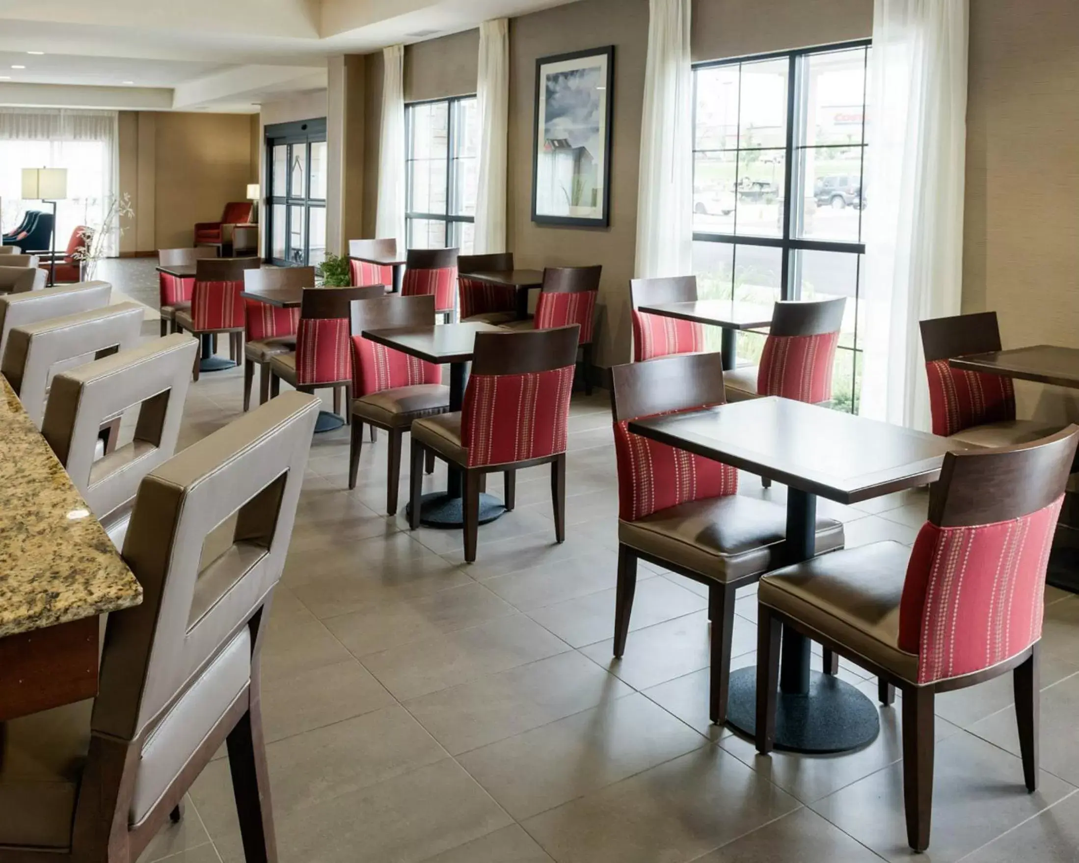 On site, Restaurant/Places to Eat in Comfort Inn & Suites West - Medical Center