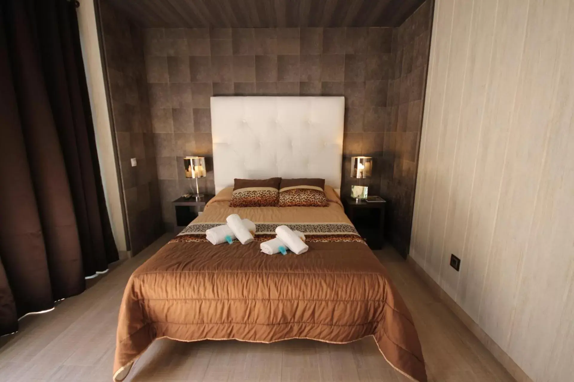 Bed in Hotel Copacabana Tarifa Beach