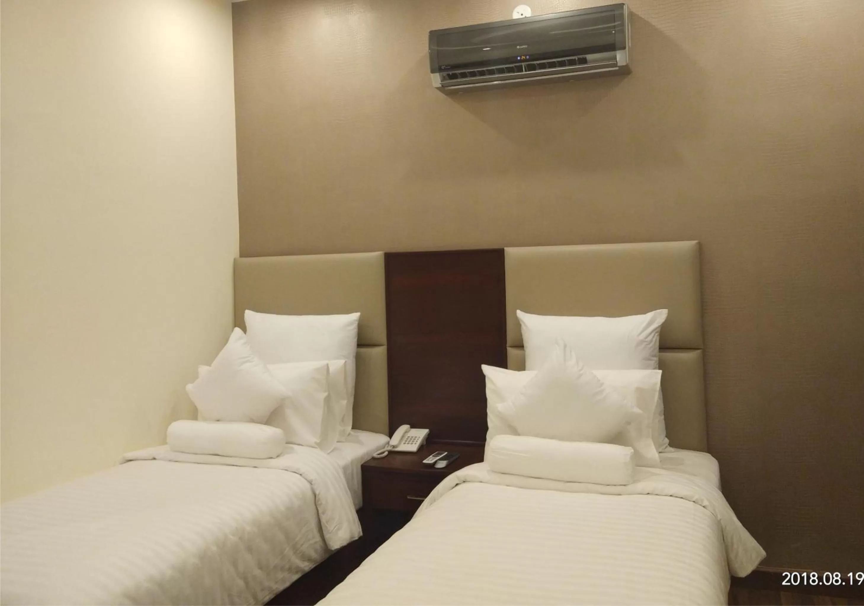 Bedroom, Bed in S Chalet Multan