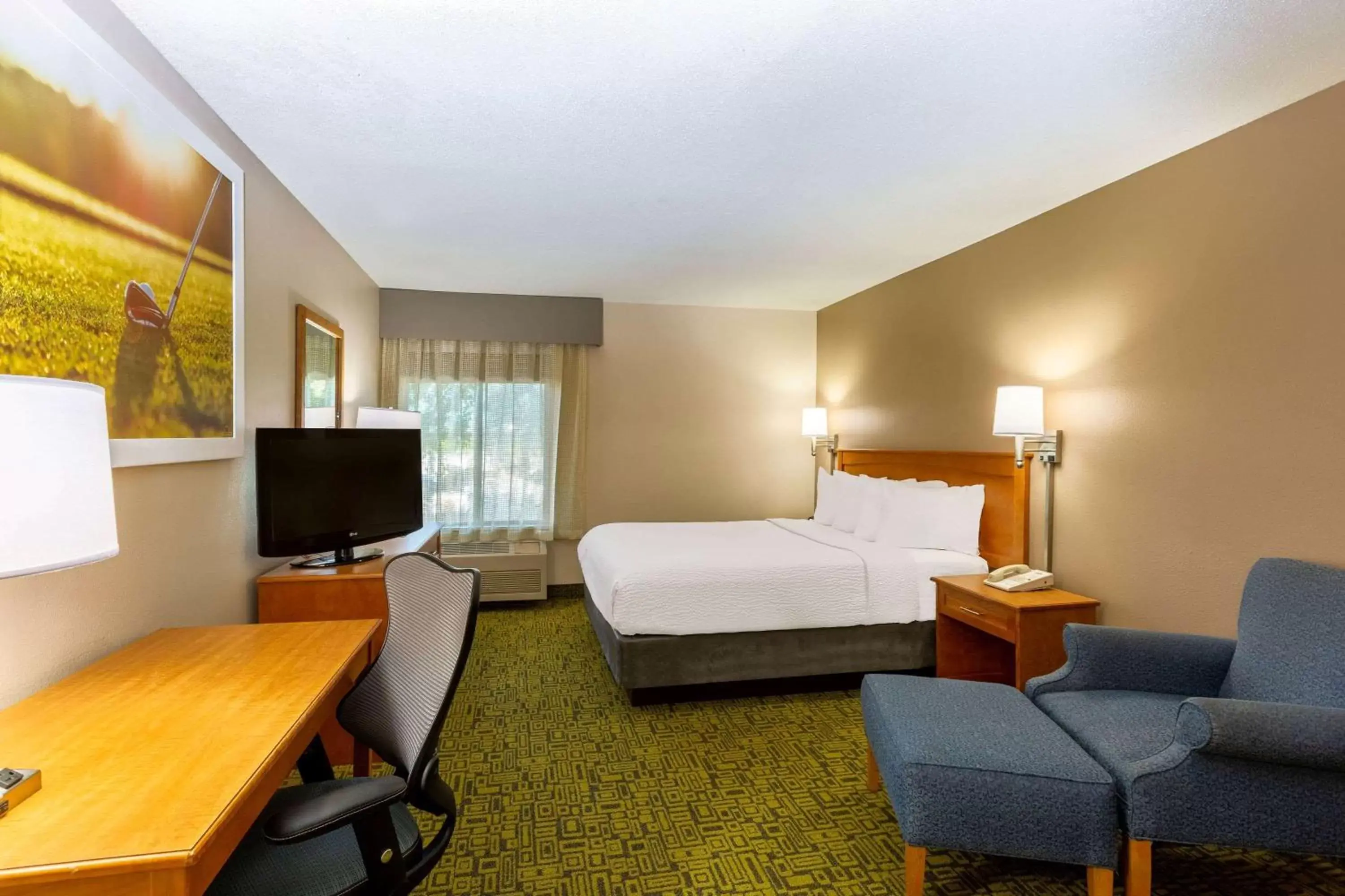 Photo of the whole room in Days Inn & Suites by Wyndham Madison