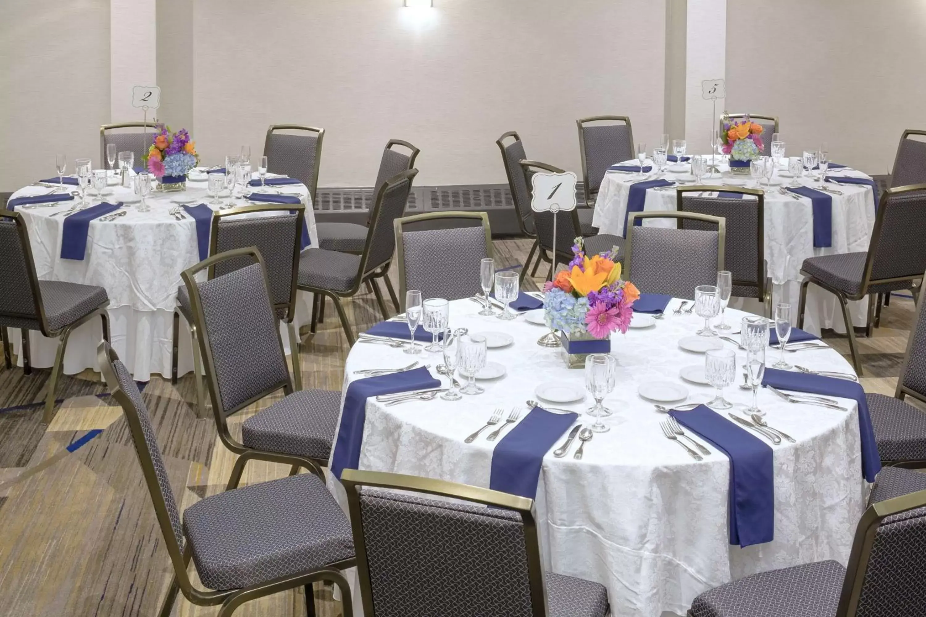 Meeting/conference room, Restaurant/Places to Eat in DoubleTree by Hilton Boston-Rockland