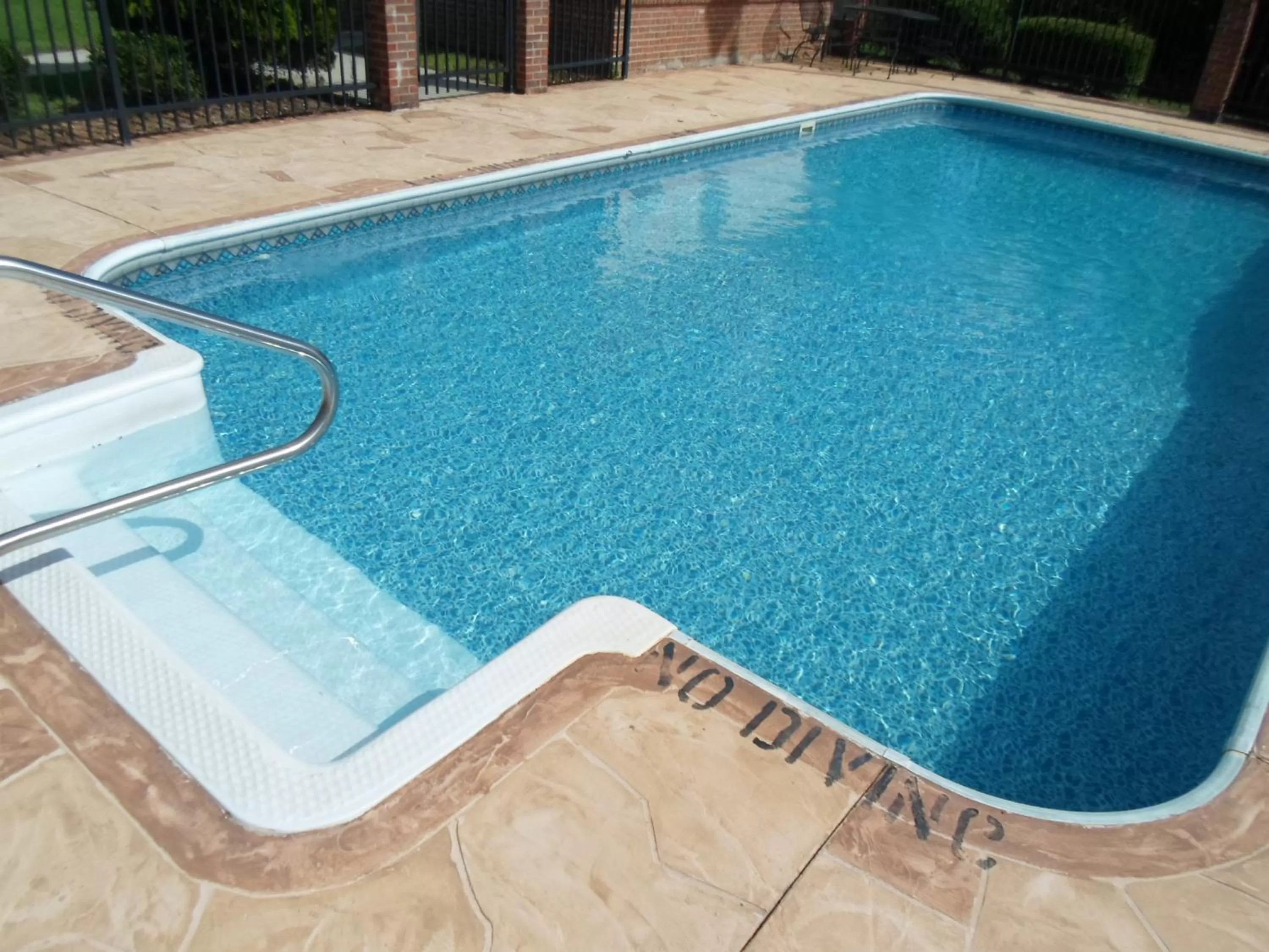 Swimming pool in Baymont by Wyndham Adairsville