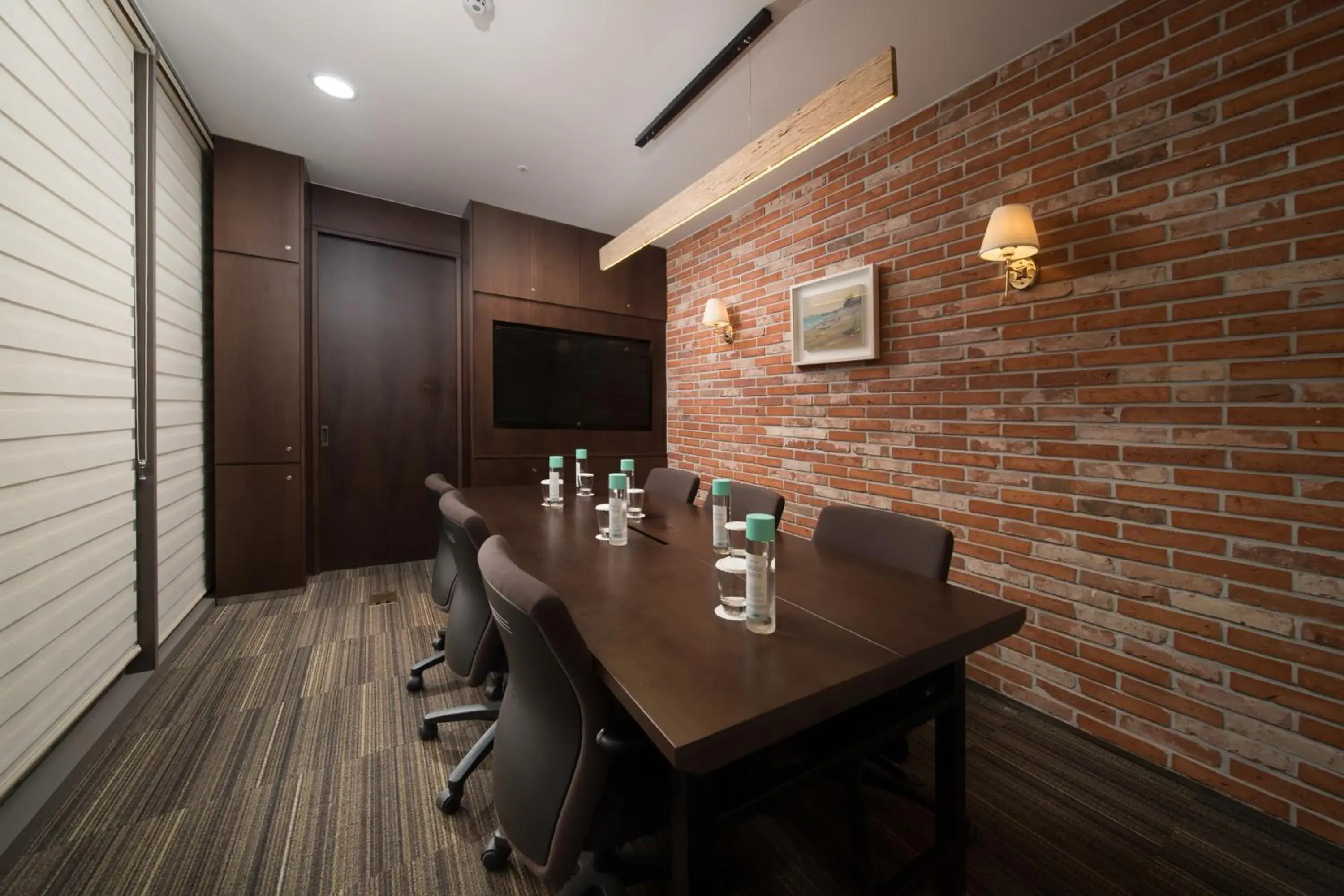 Business facilities in We Hotel Jeju