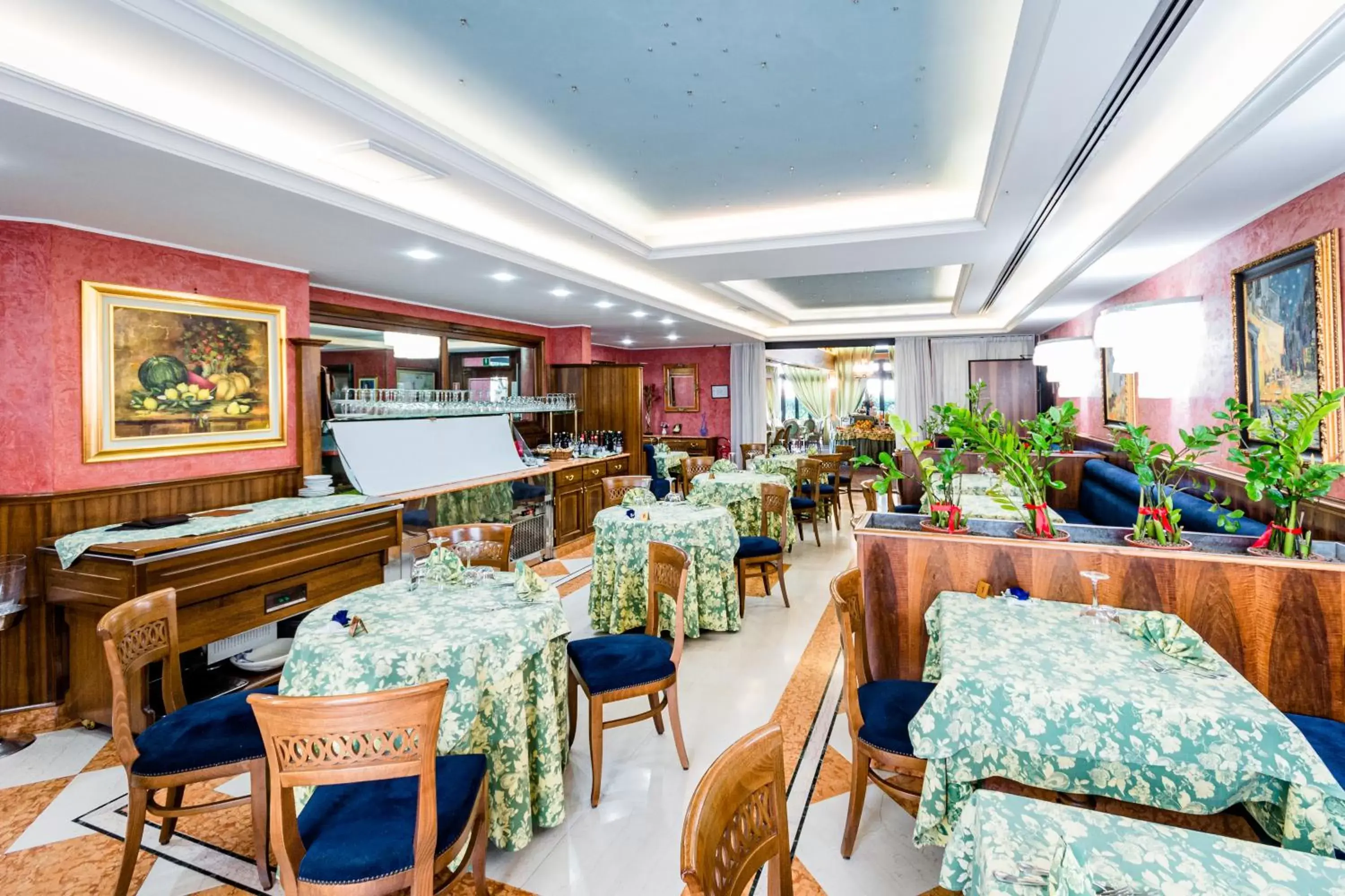 Restaurant/Places to Eat in Hotel Lucrezia Borgia