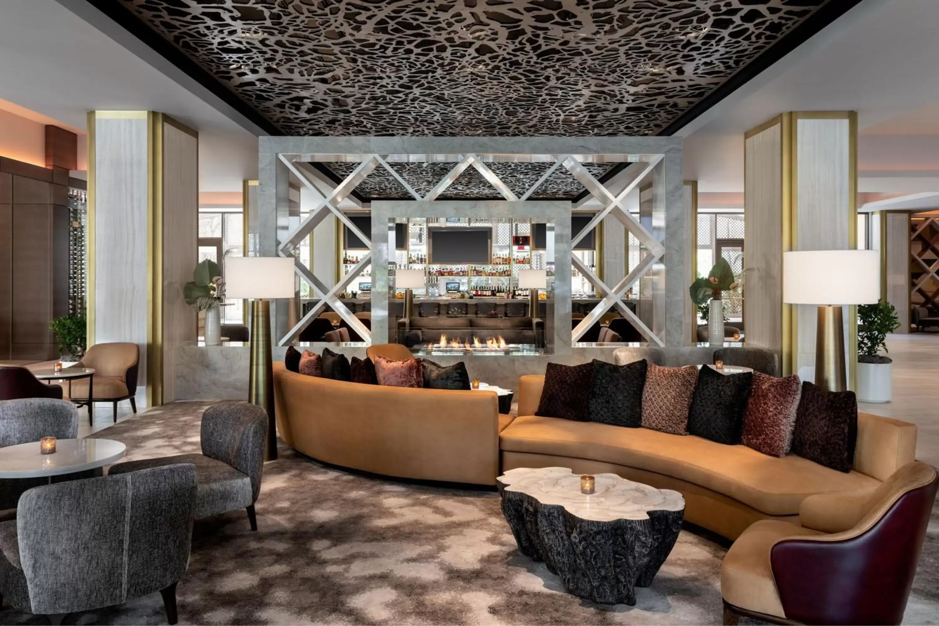 Lounge or bar, Lobby/Reception in The Westin Anaheim Resort