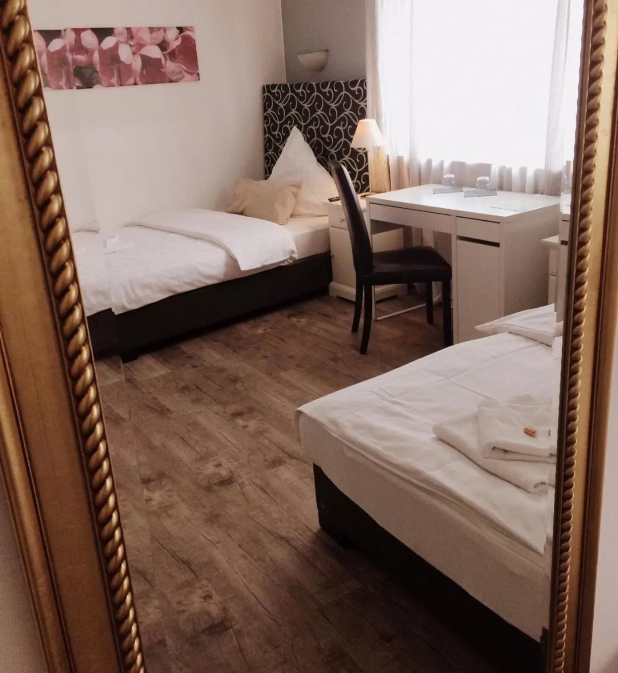 Bed in Hotel Heddernheimer Hof