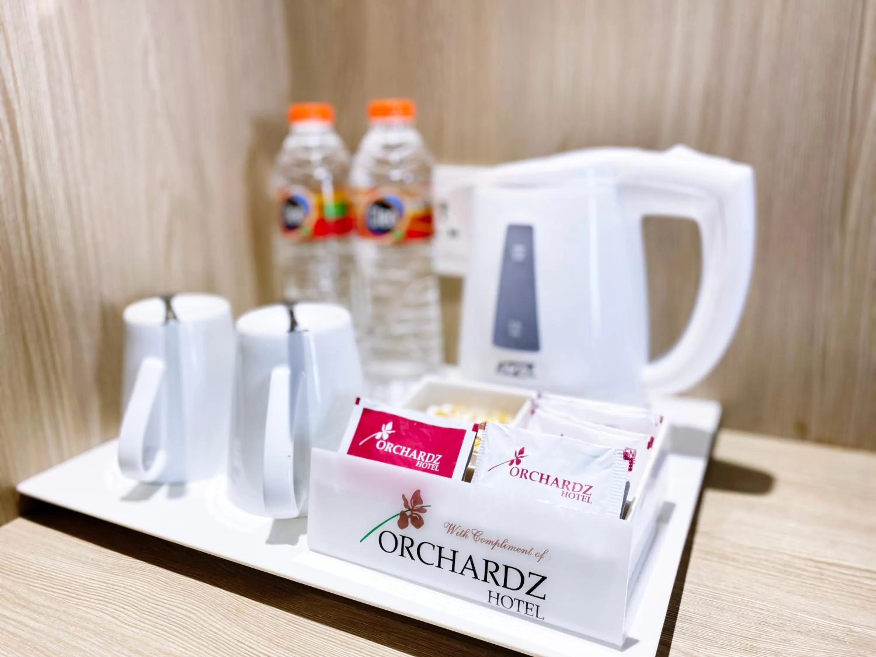 Coffee/tea facilities in Orchardz Hotel Industri Jakarta Kemayoran