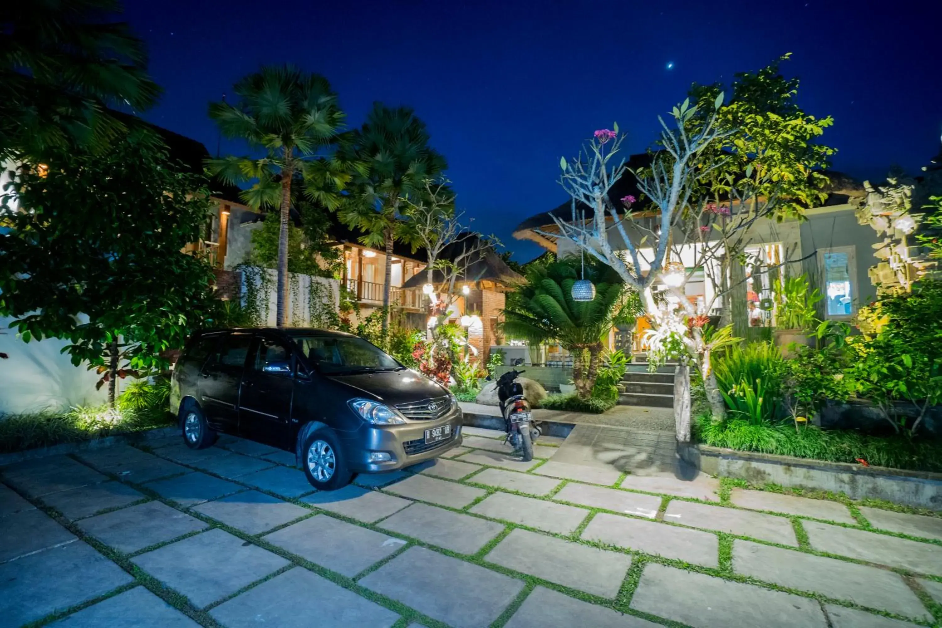 Garden in Tetirah Boutique Hotel