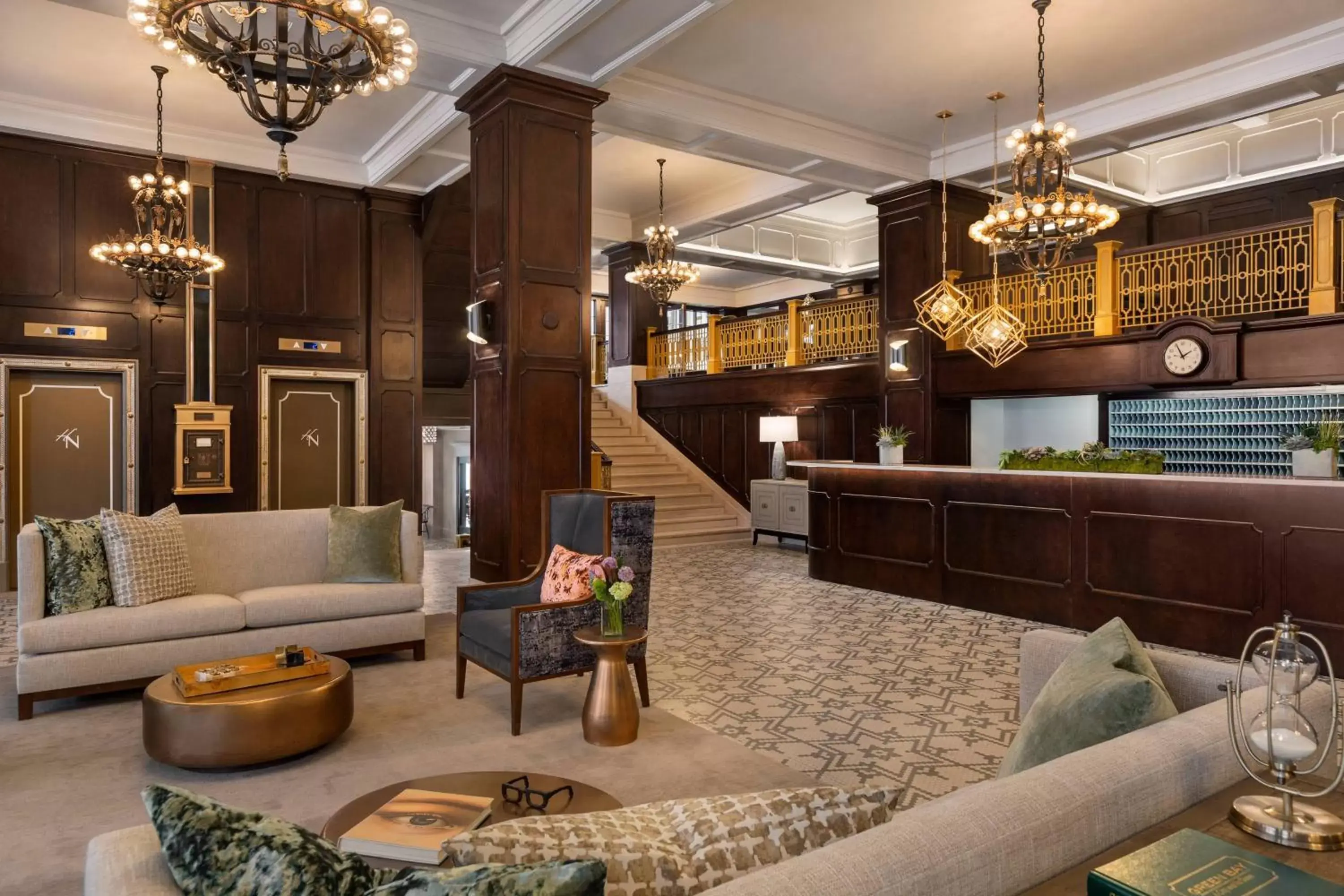 Lobby or reception, Lobby/Reception in Hotel Northland, Autograph Collection