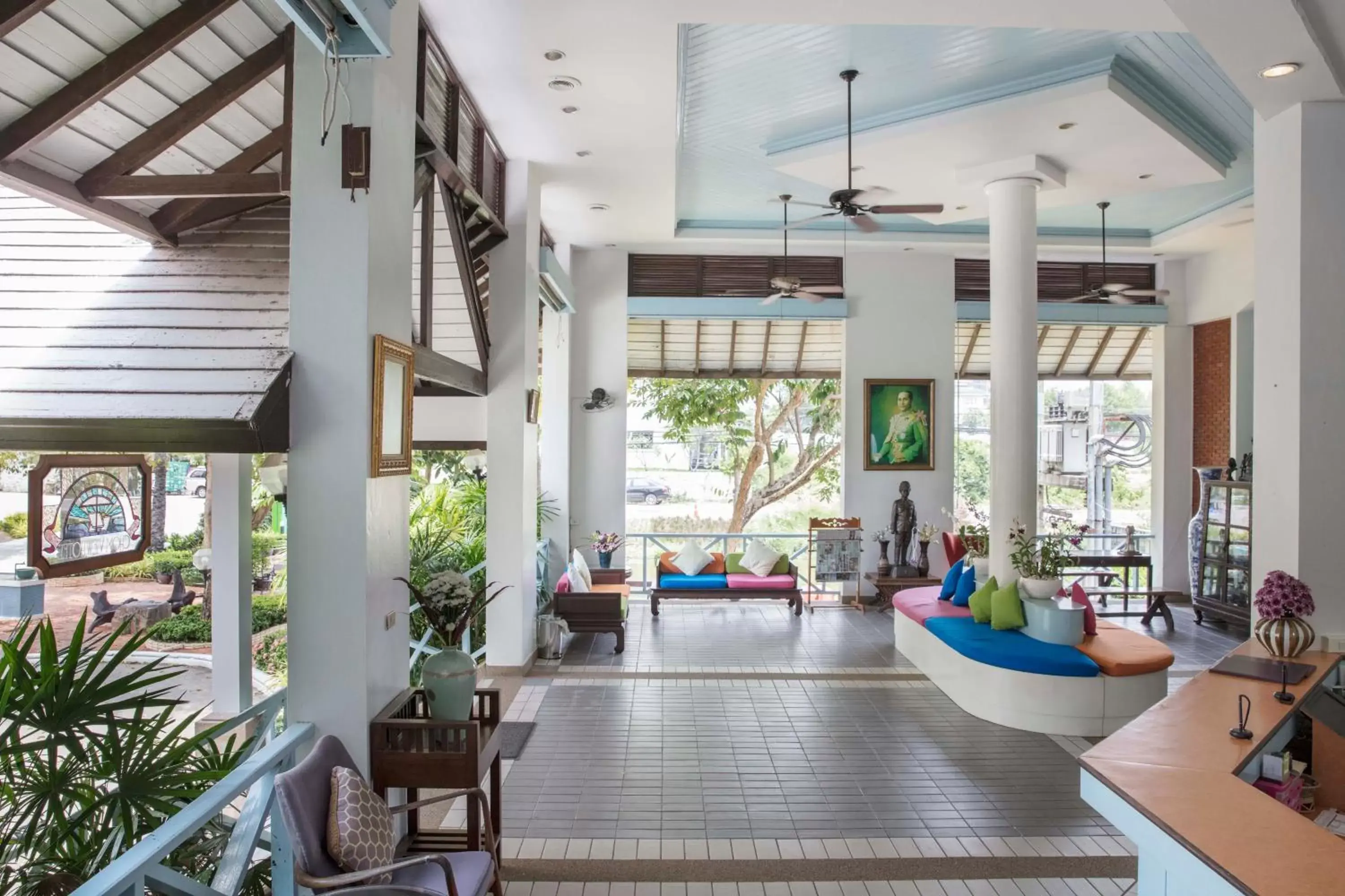 Lobby or reception in Chom View Hotel, Hua Hin Lobby or reception in Chom View Hotel, Hua Hin