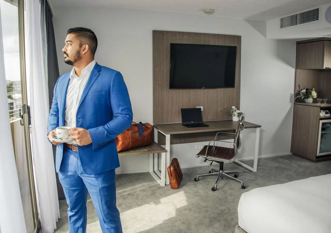 Seating area in Mercure Brisbane Spring Hill