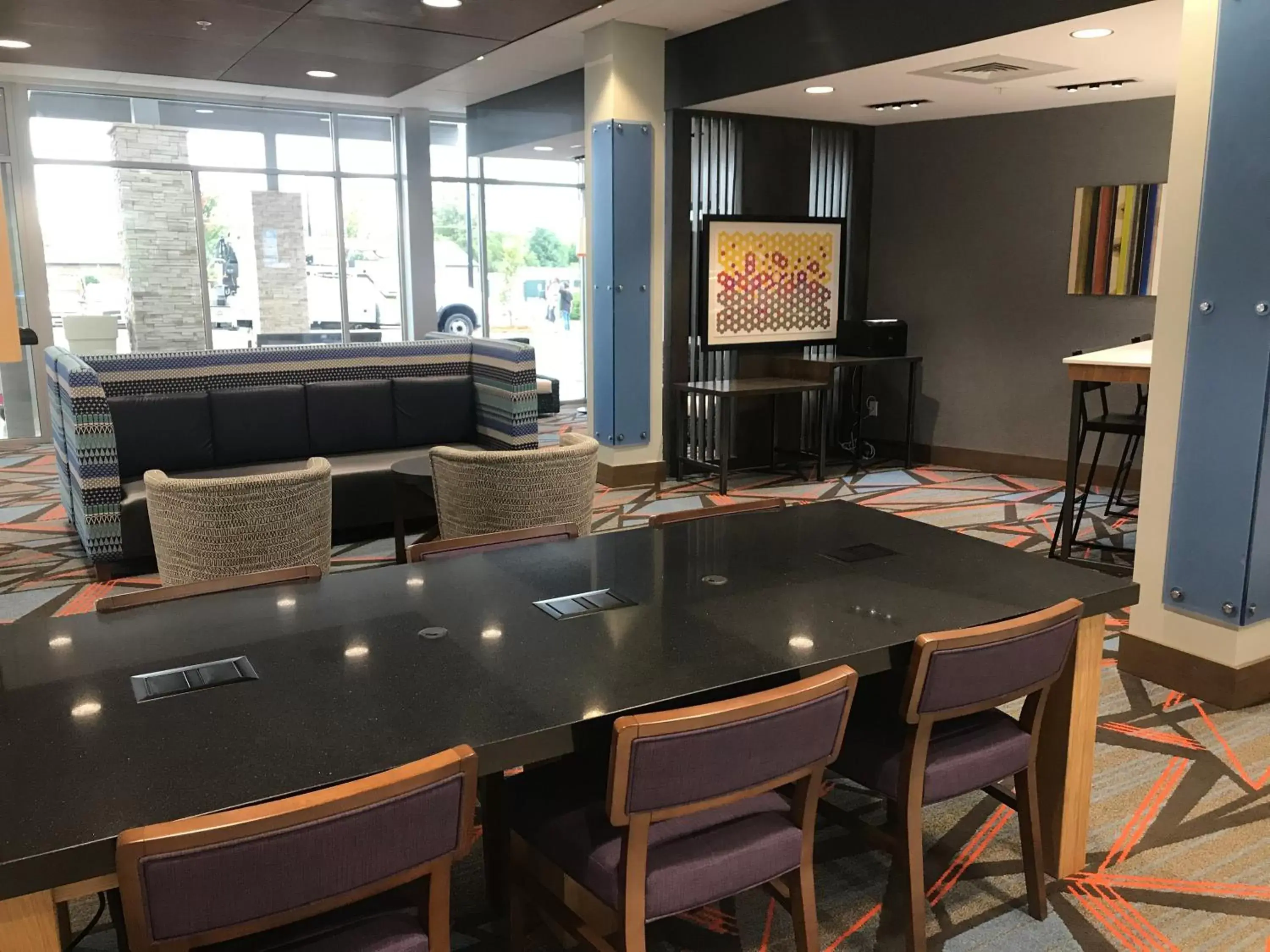 Lobby or reception in Holiday Inn Express & Suites Greenville SE - Simpsonville, an IHG Hotel