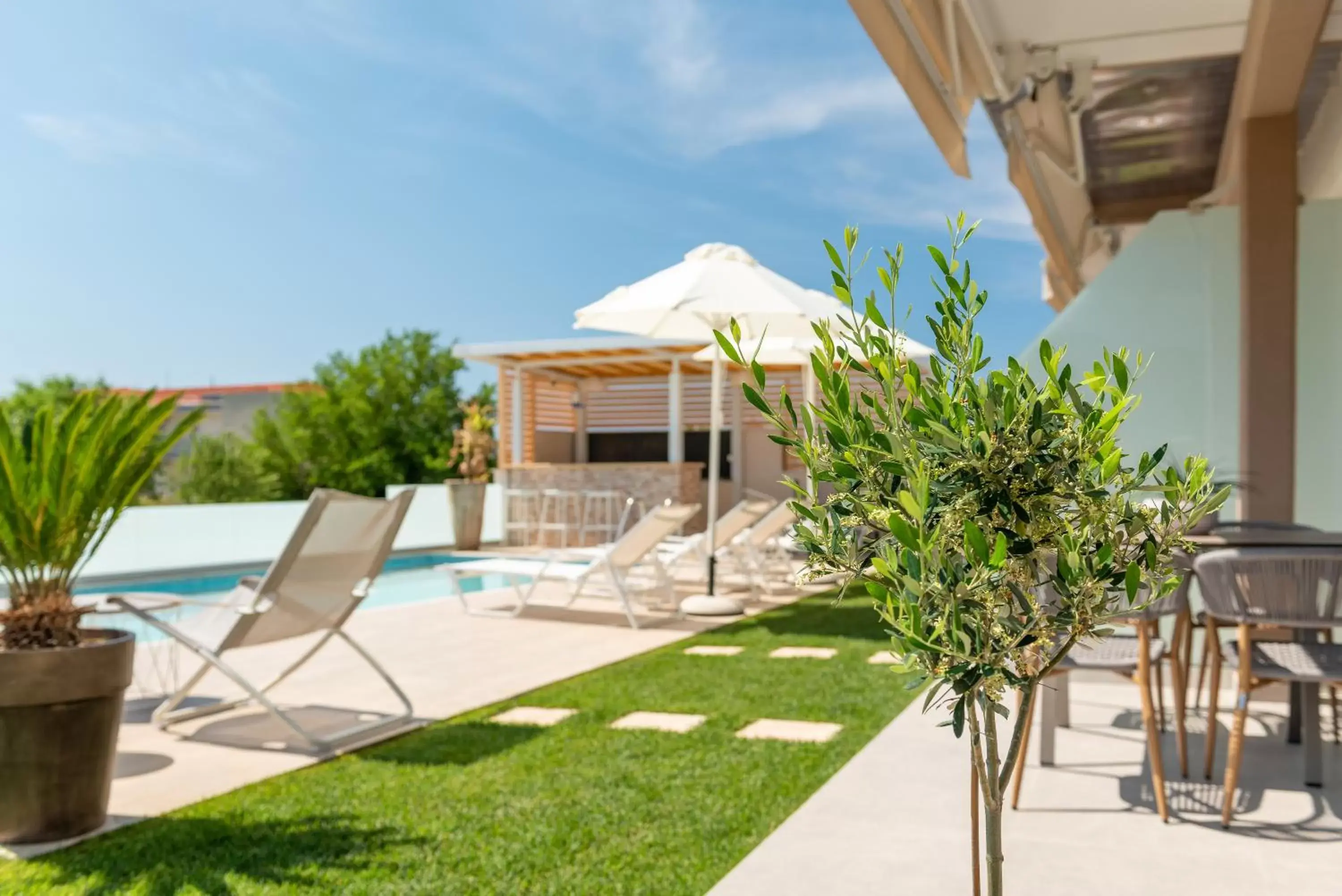 Swimming Pool in Villa Naiada