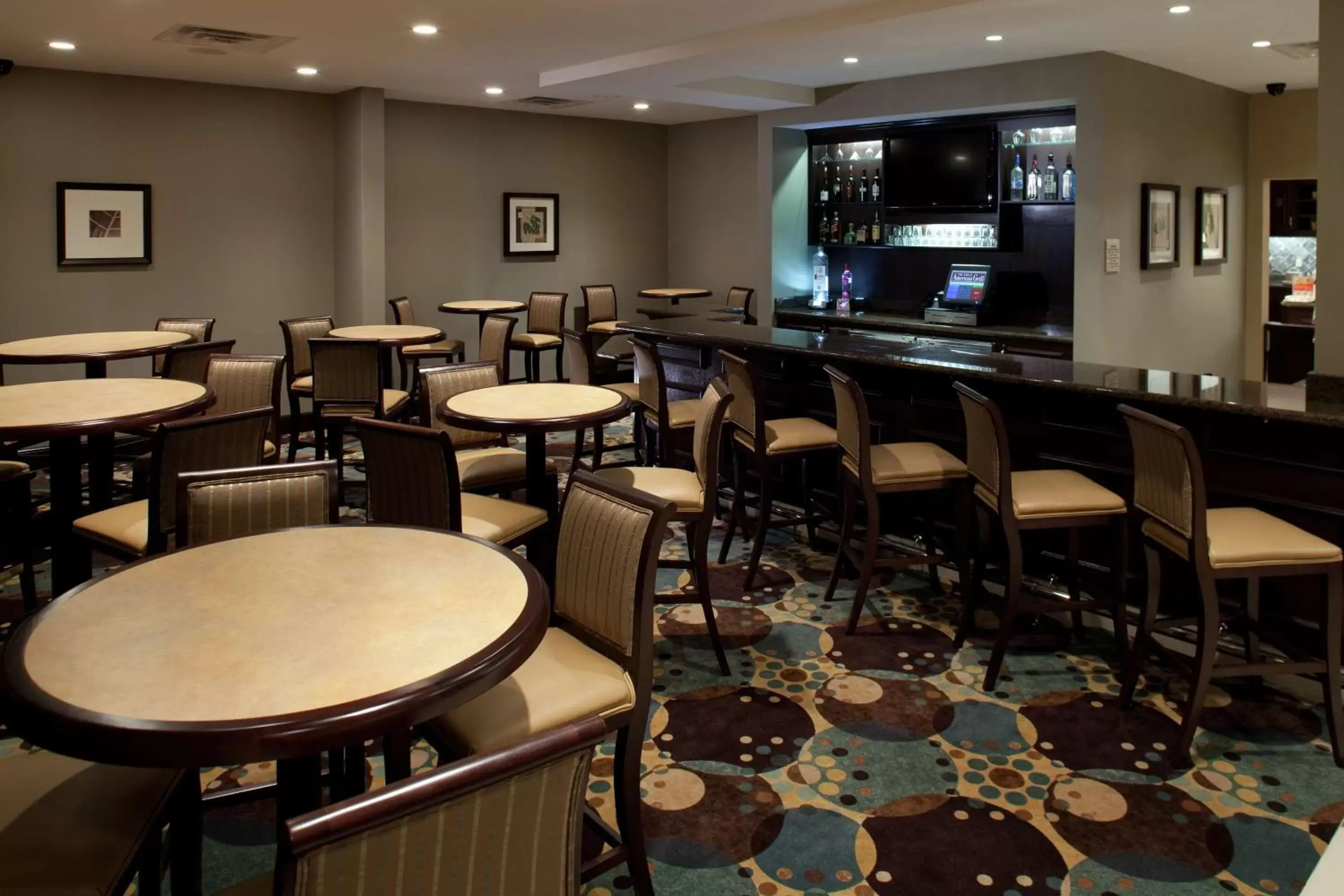 Lounge or bar, Lounge/Bar in Hilton Garden Inn Sioux Falls South