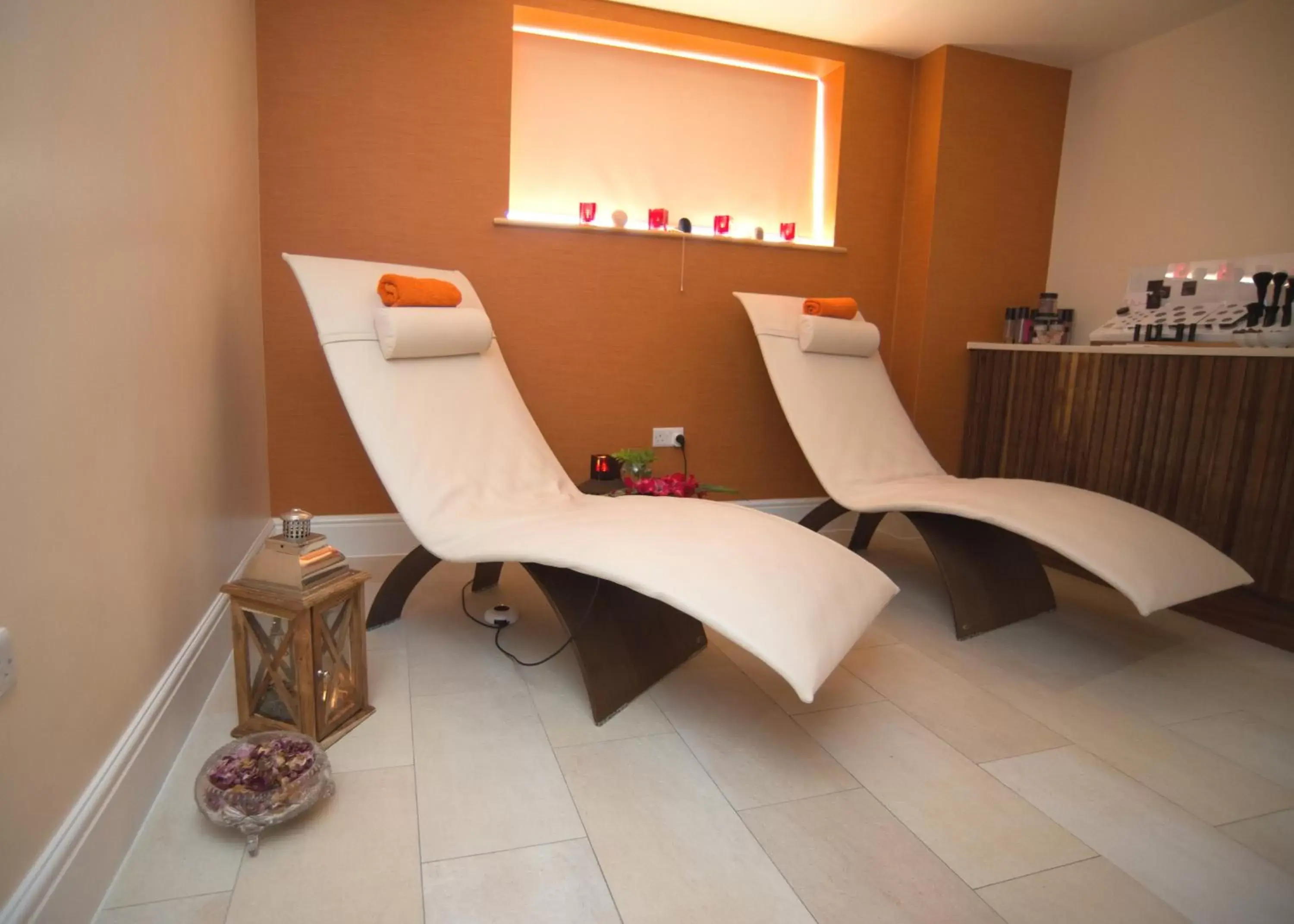 Spa and wellness centre/facilities in Lensfield Hotel