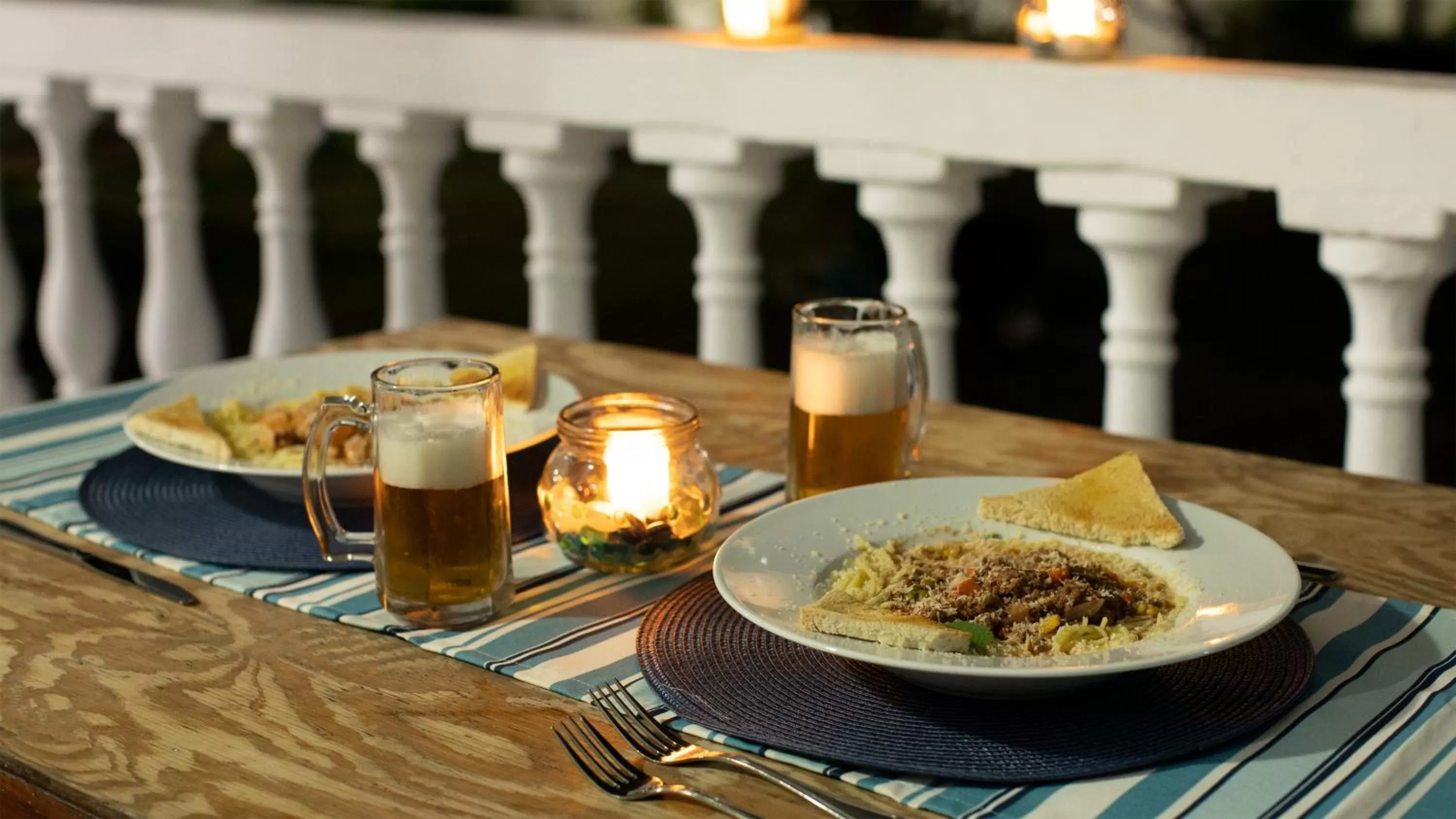 Restaurant/places to eat in Hosteria Mar y Sol