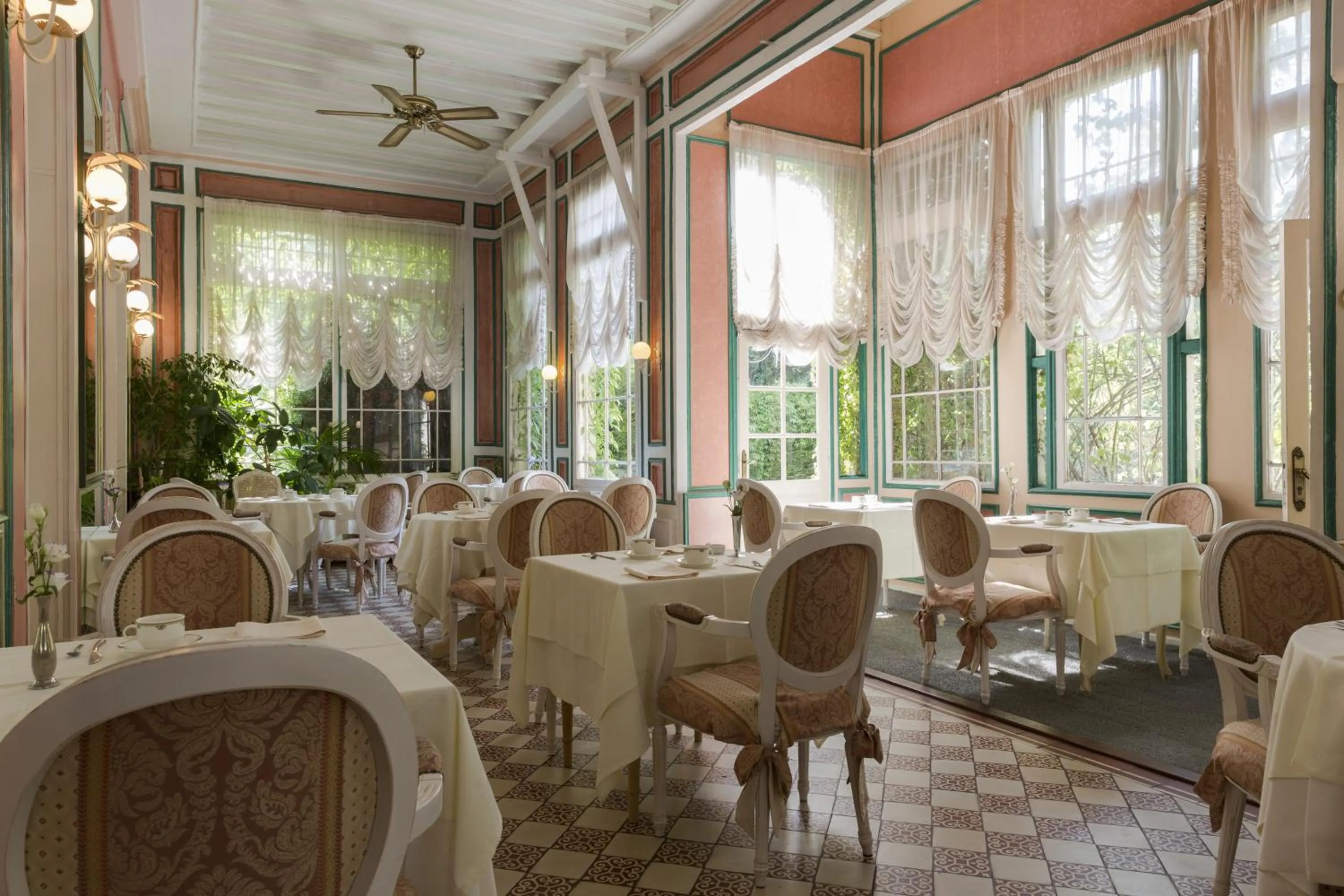 Restaurant/places to eat in Belle Isle Sur Risle - Chateau Hotel & Spa