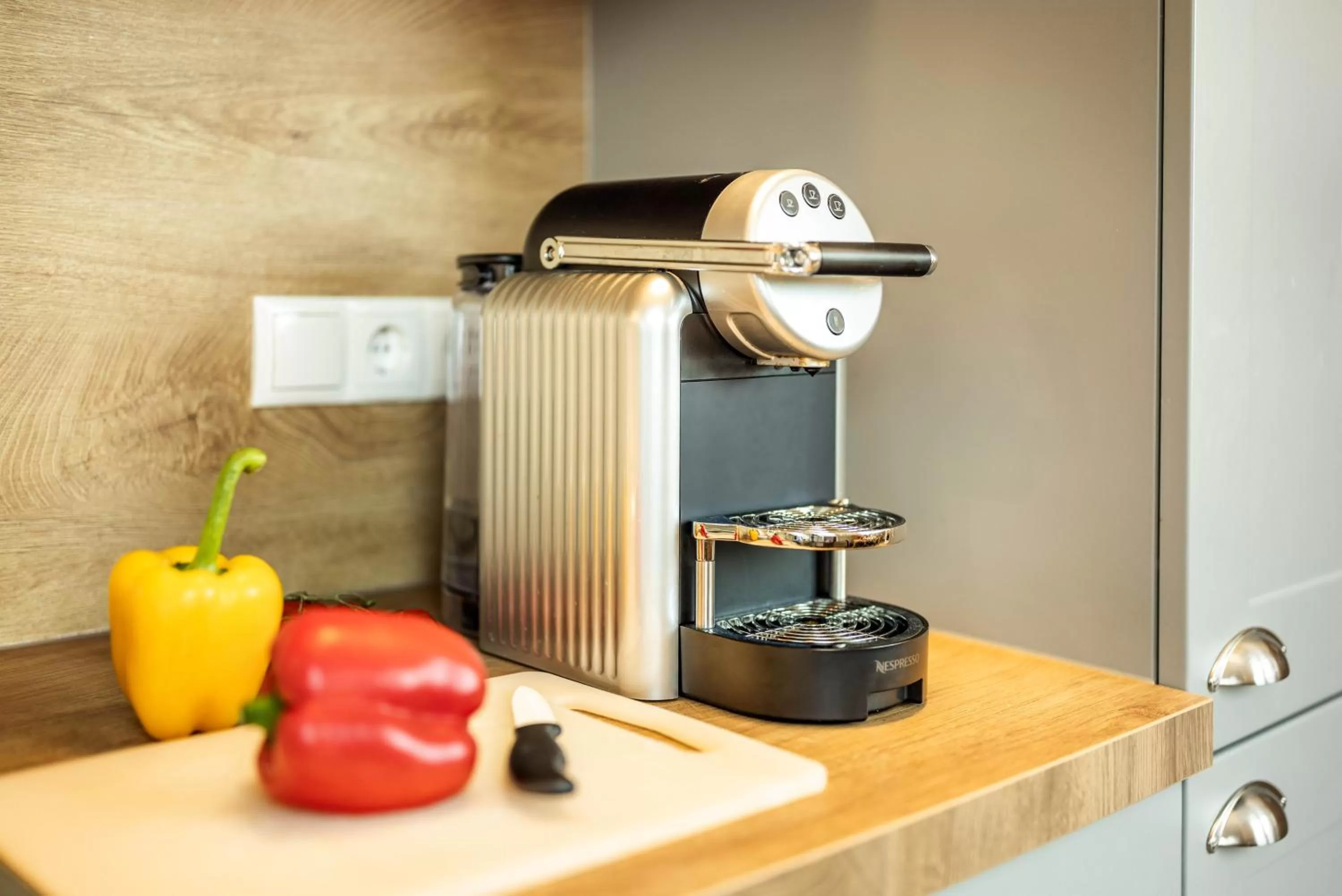 Coffee/tea facilities in Jimmy's Apartments Lory