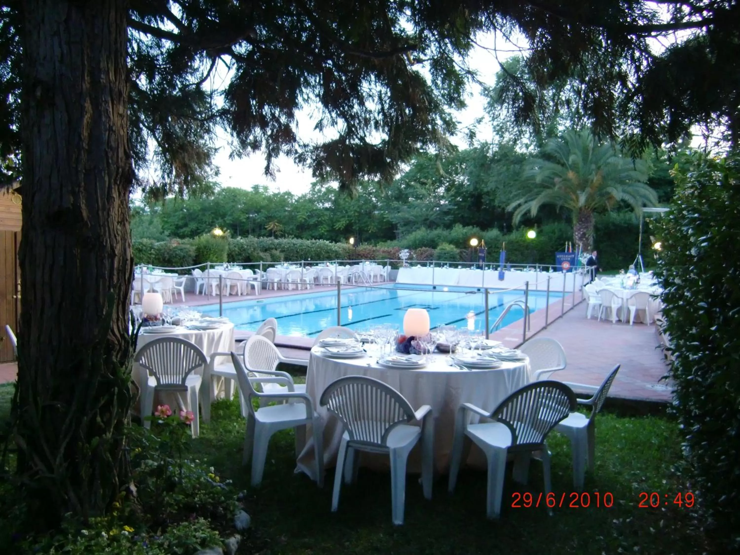 Swimming pool in Hotel Garden Terni