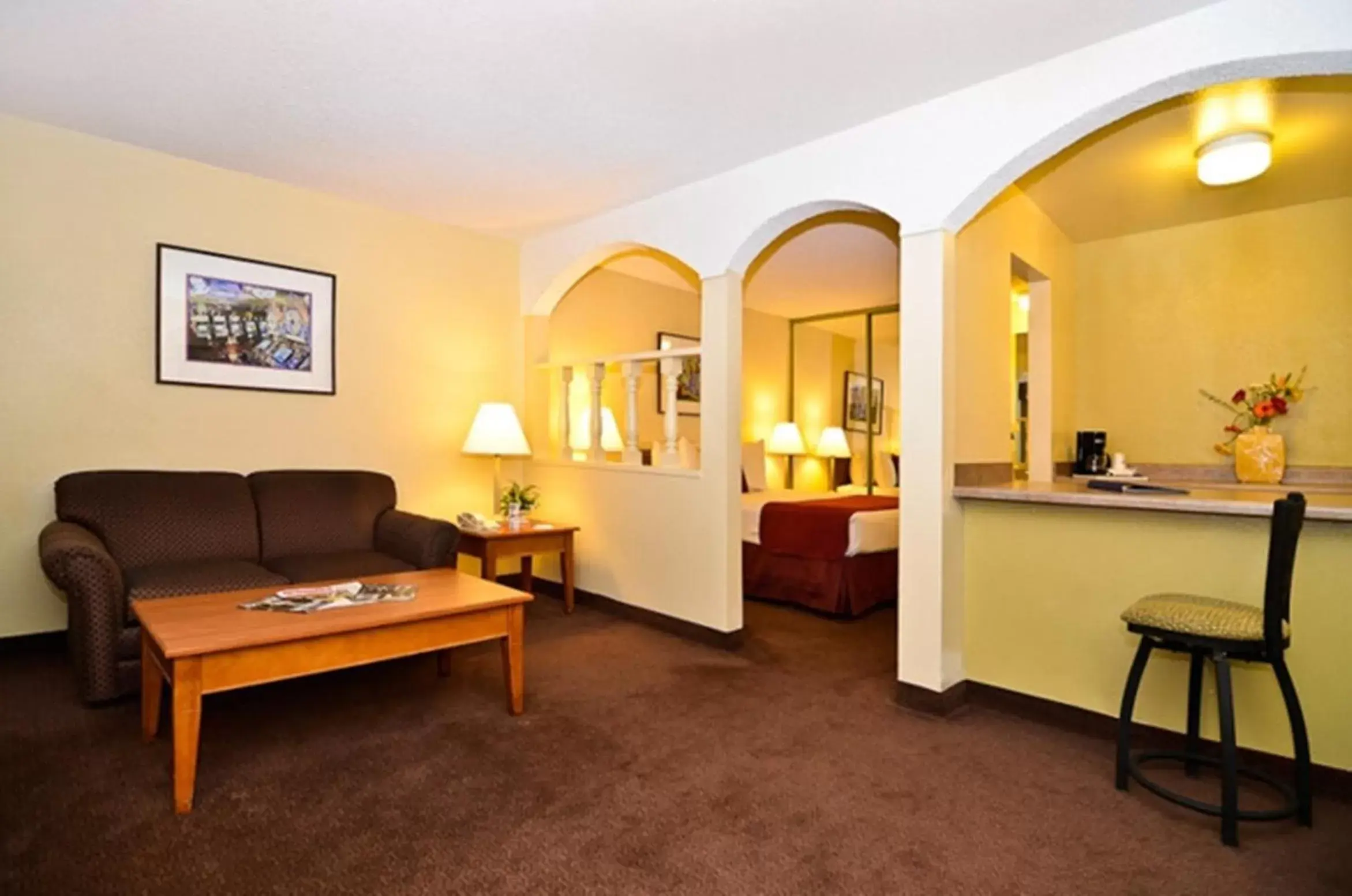 Living room, Seating Area in Mardi Gras Hotel & Casino