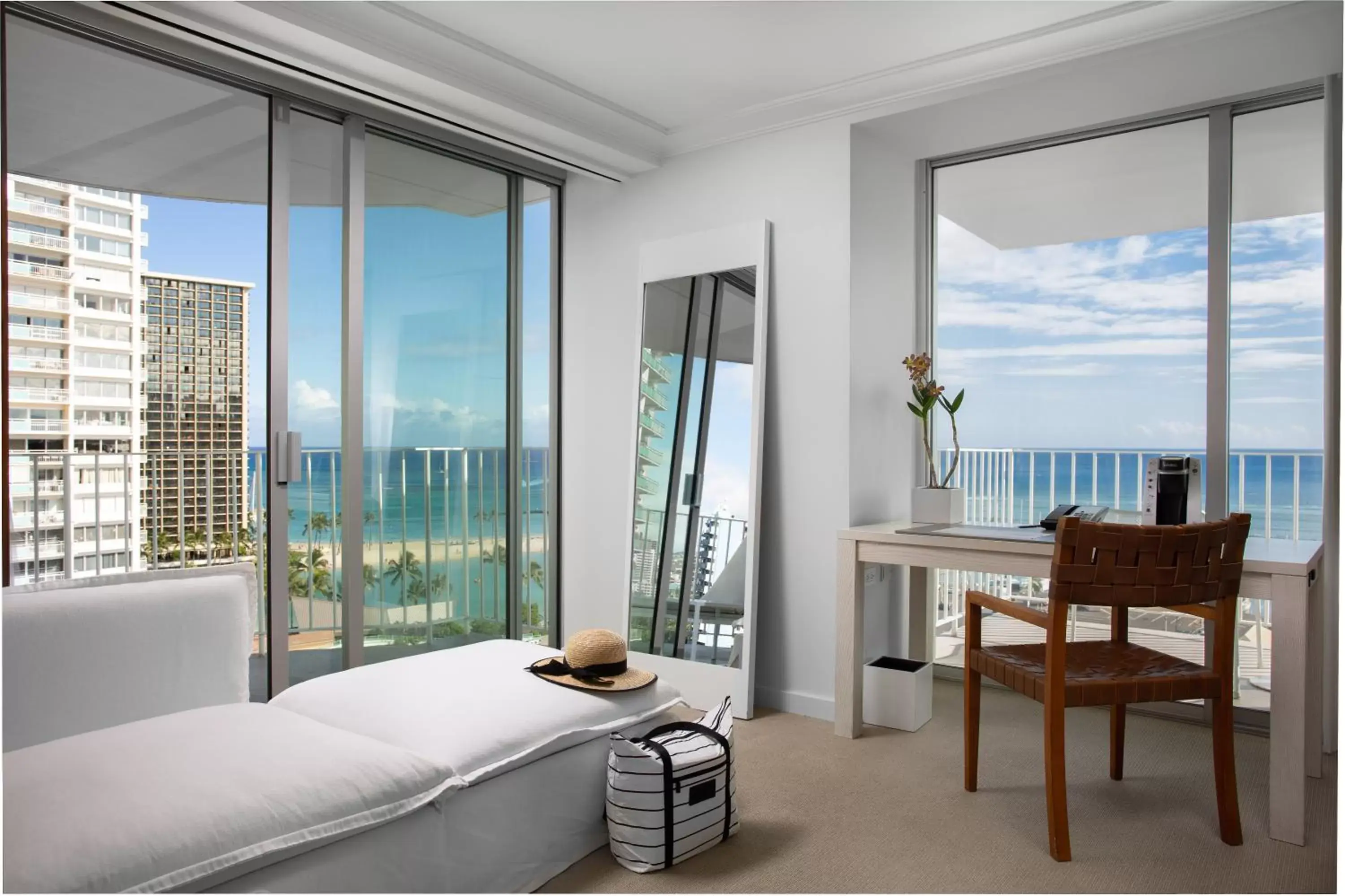 One-Bedroom Premier King Suite with Balcony - Onceafront in Hilton Vacation Club The Modern Honolulu