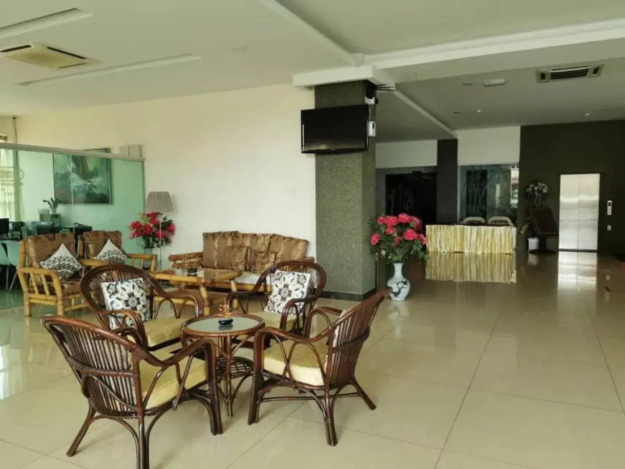 Lobby or reception in Melang Inn
