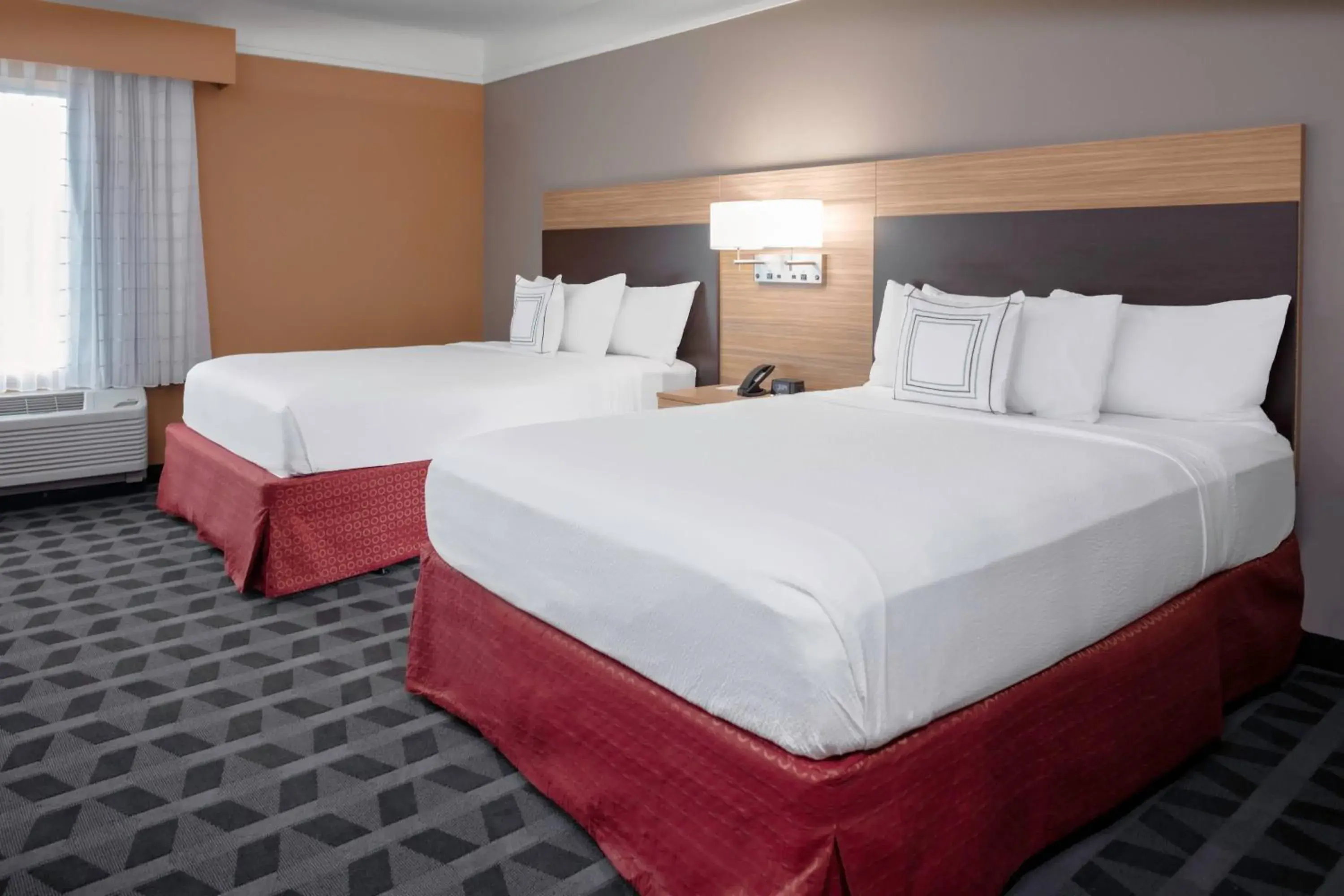 Photo of the whole room, Bed in TownePlace Suites by Marriott Gainesville