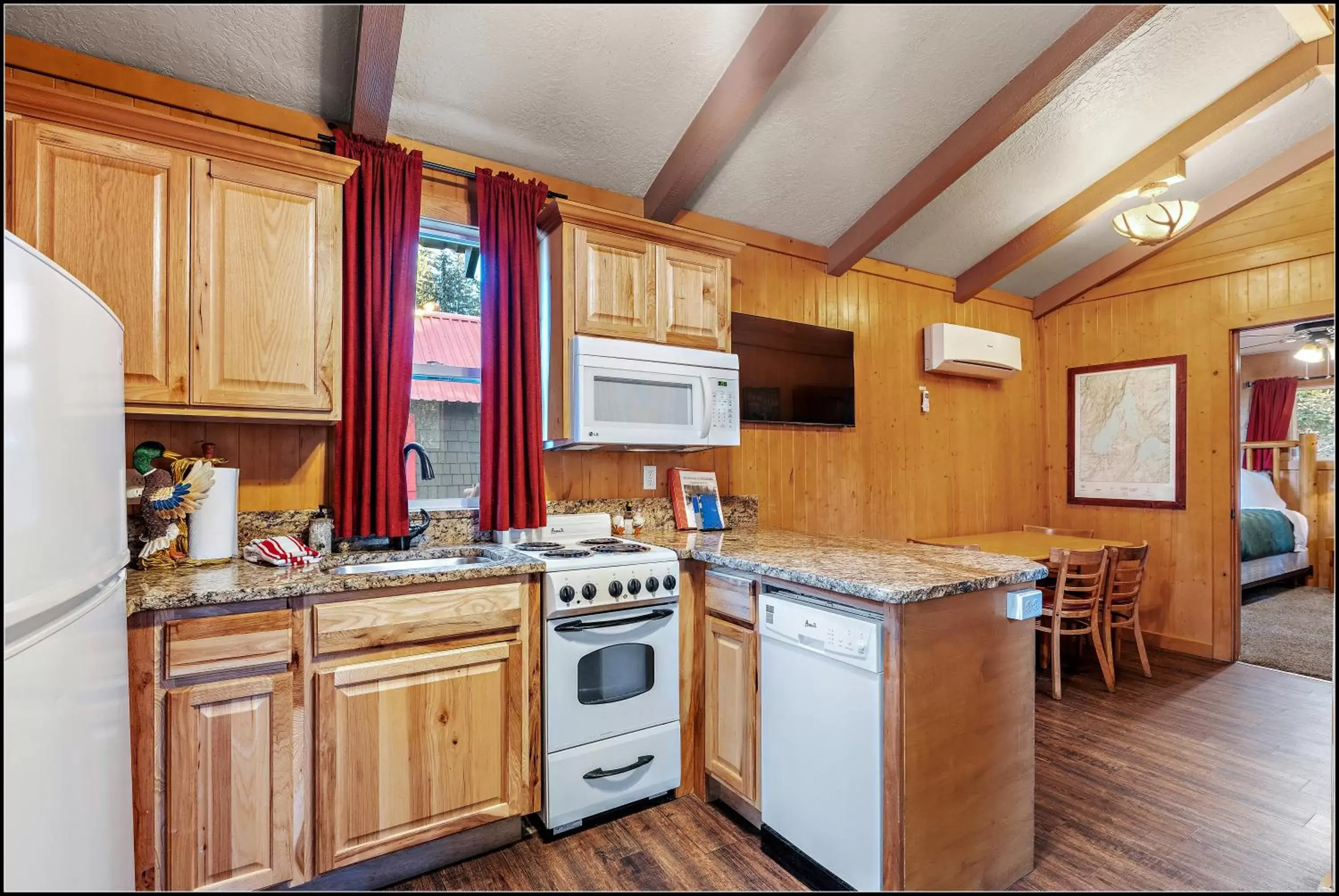 Kitchen or kitchenette, Kitchen/Kitchenette in Brundage Bungalows