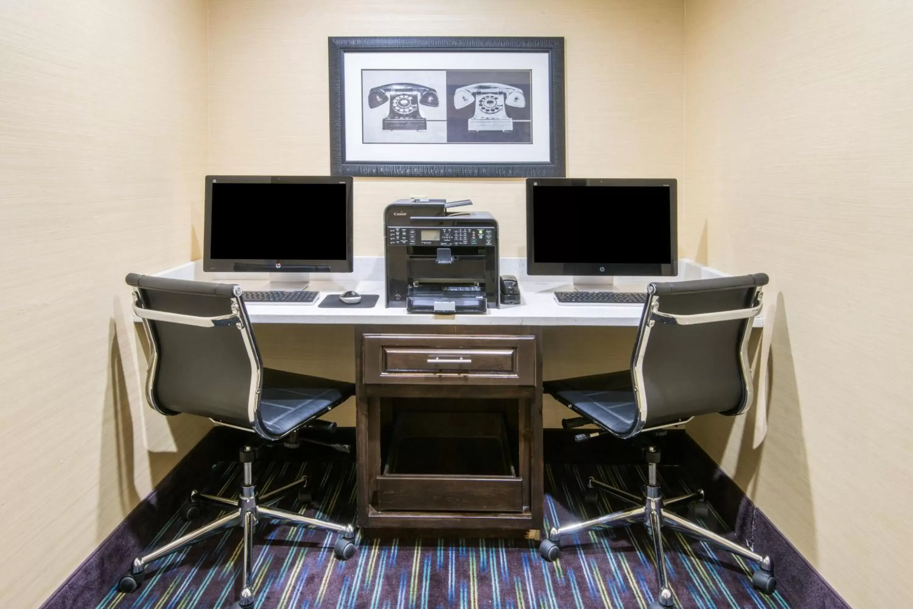 Other, Business Area/Conference Room in Holiday Inn Express Hotel & Suites Ashland, an IHG Hotel