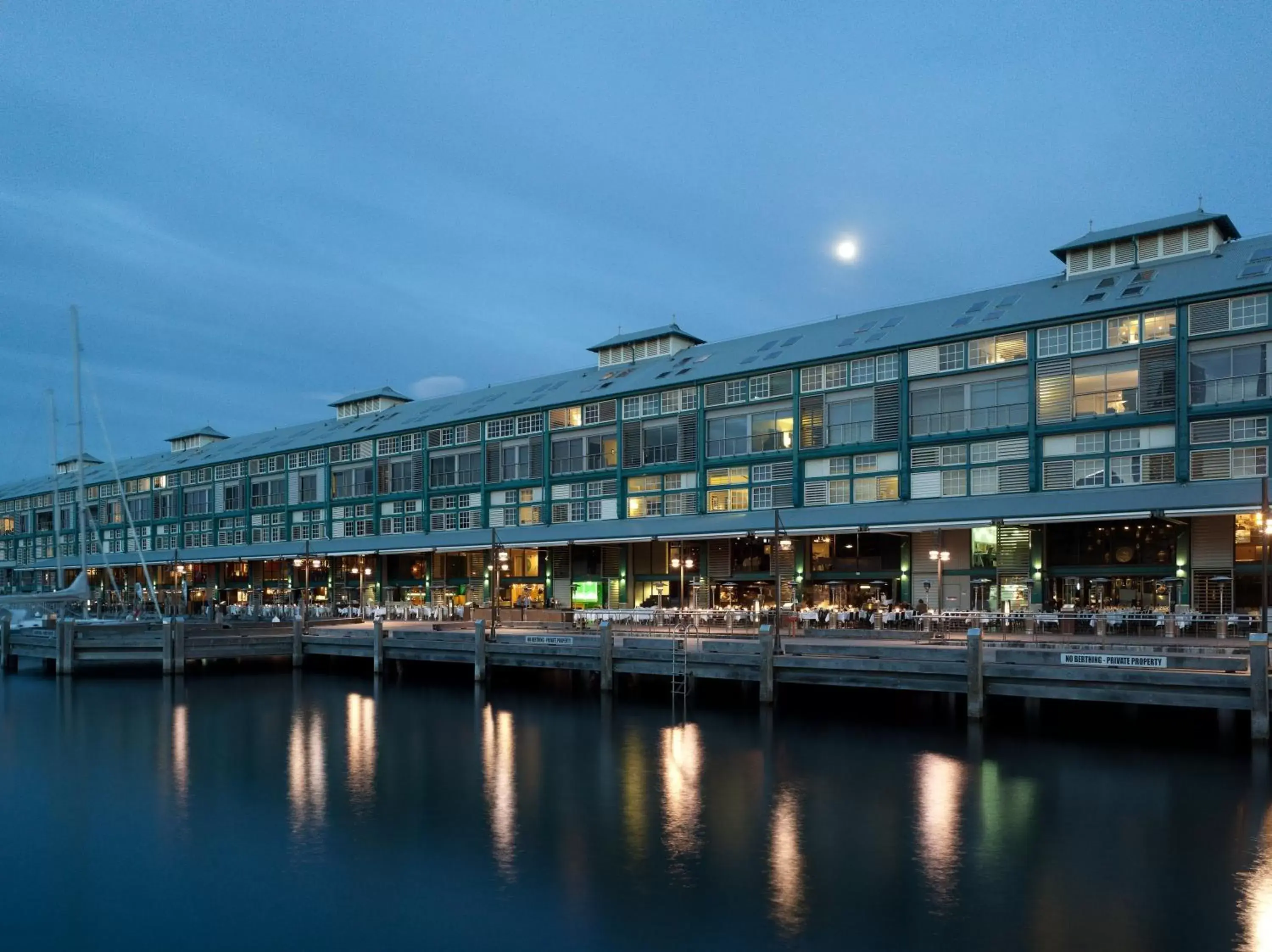 Facade/entrance, Property Building in Ovolo Woolloomooloo