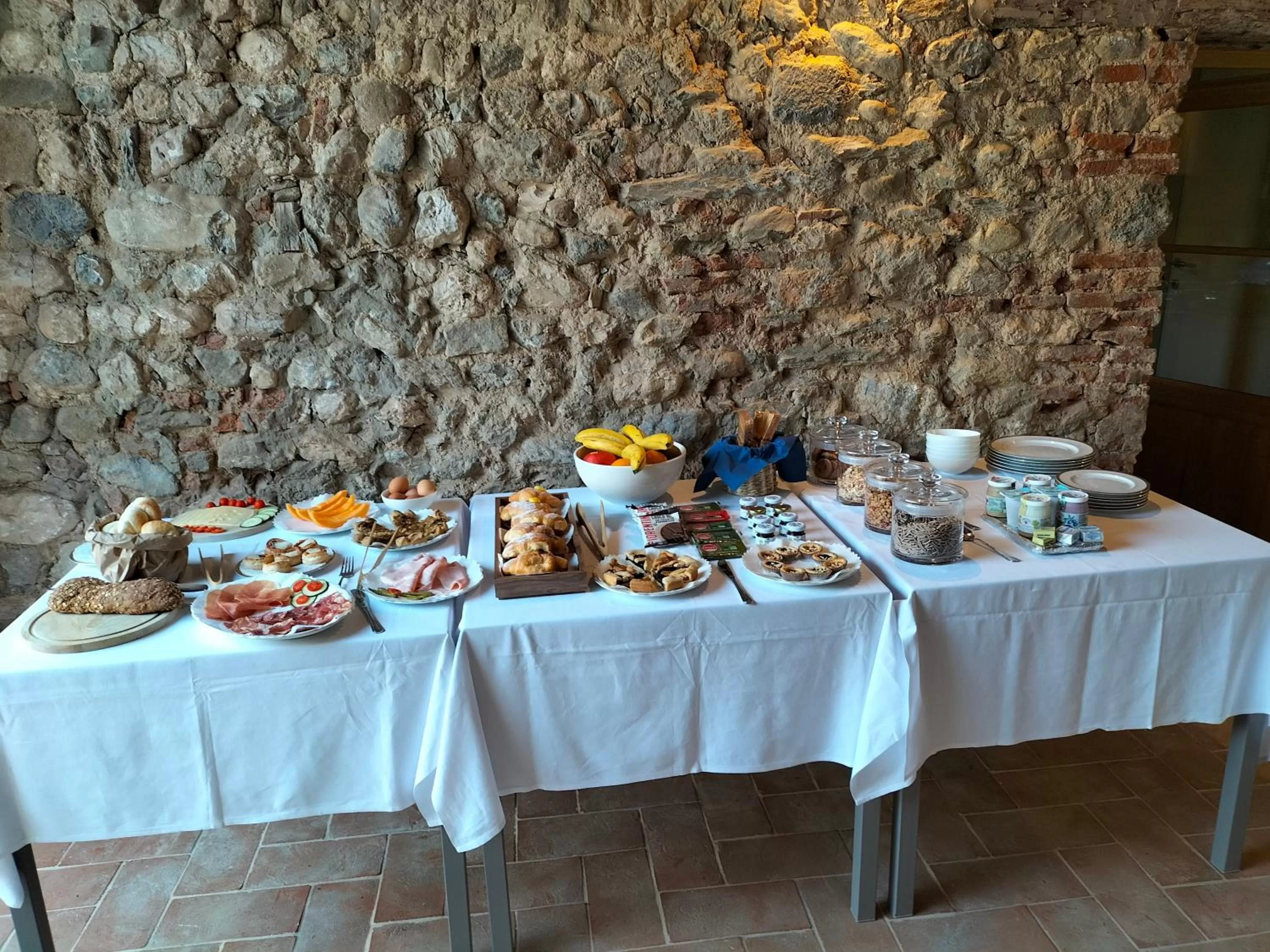 Buffet breakfast, Food in Badia Giulia Prestigious Historical B&B