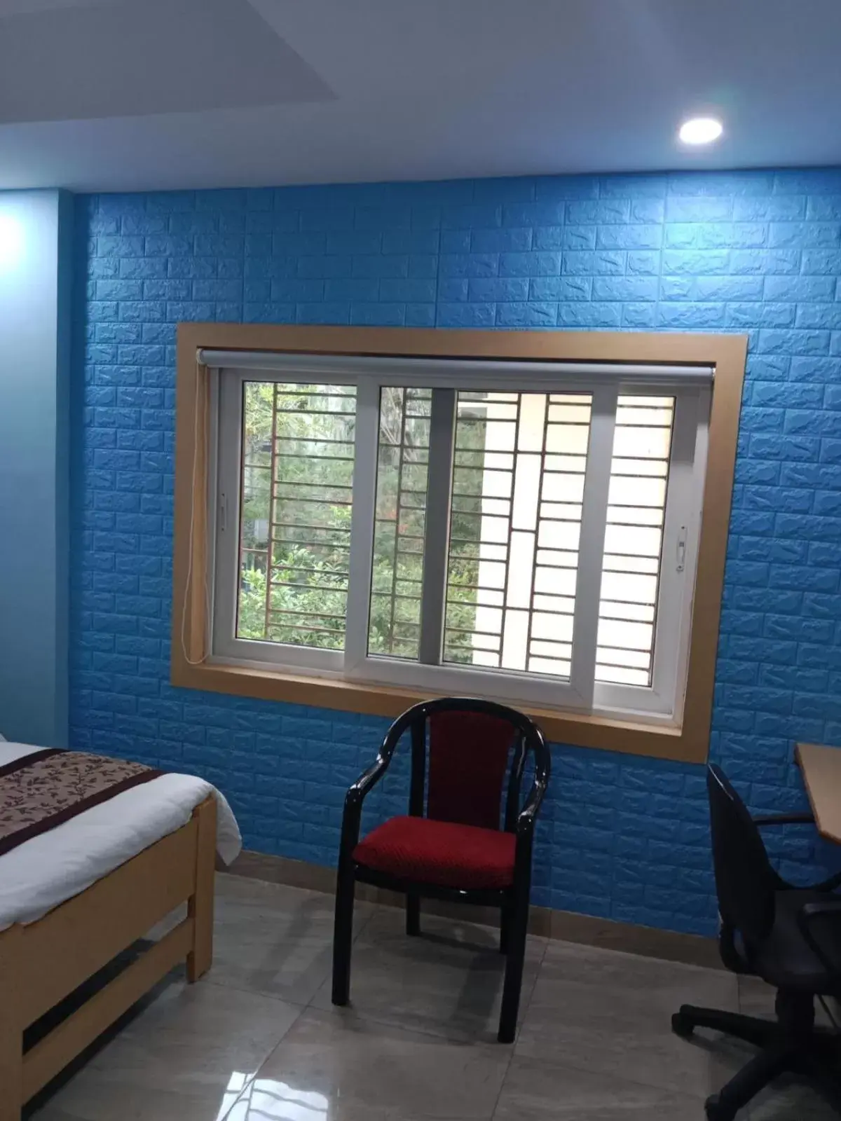 Economy Double Room in Soukyam Hotel Economy Double Room in Soukyam Hotel