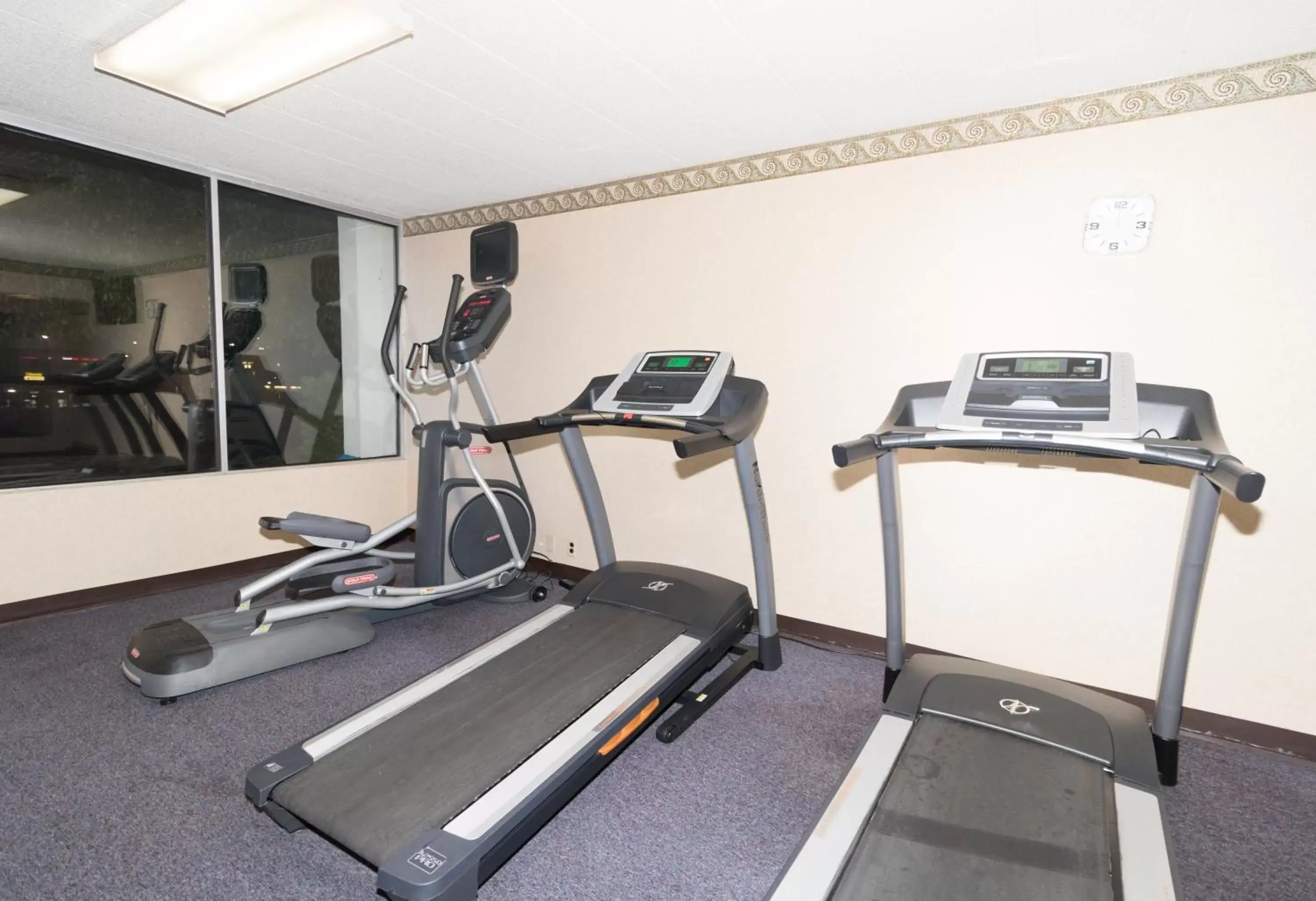 Fitness Center/Facilities in Motel 6-Clarion, PA