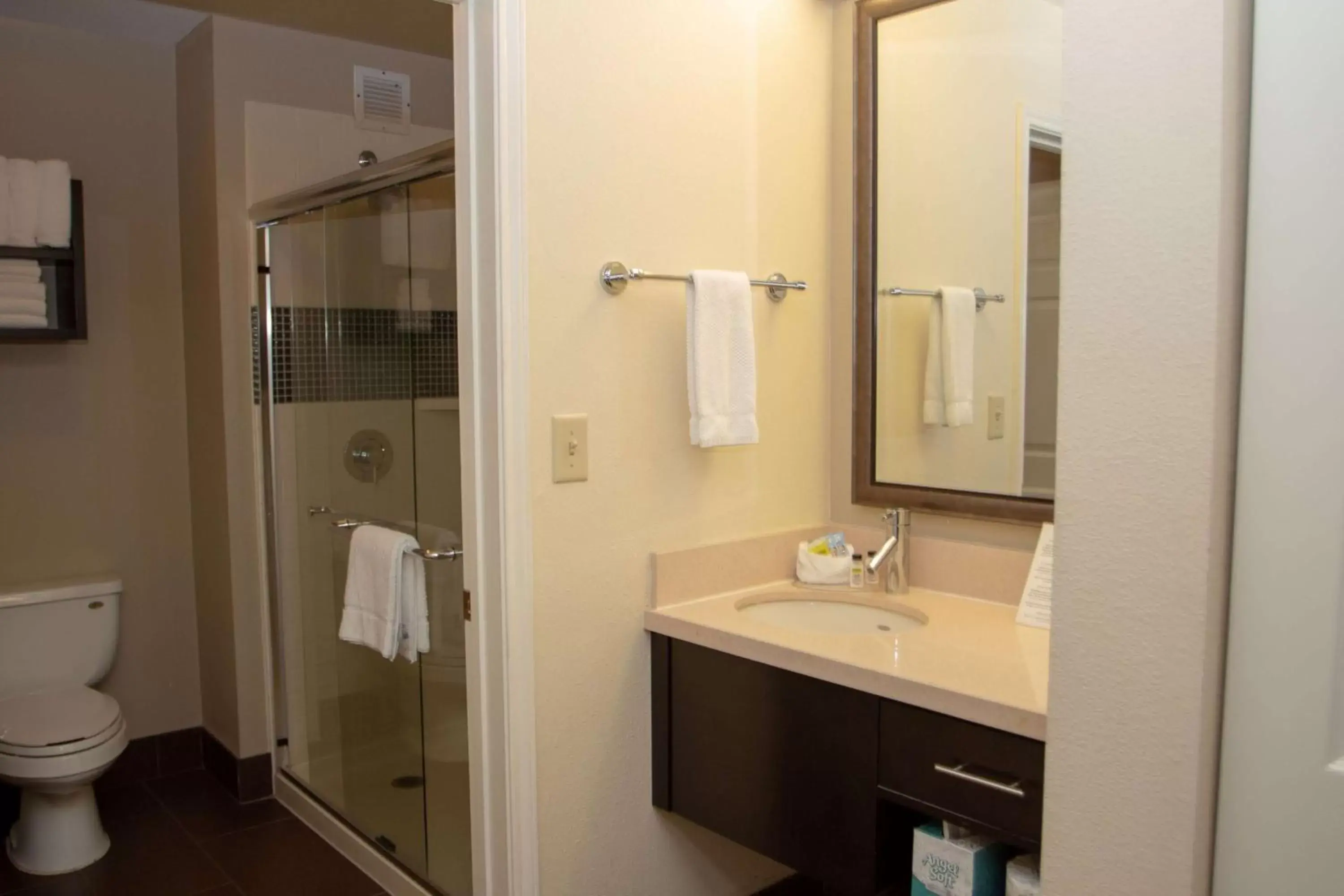 Bathroom in Sonesta ES Suites San Antonio Northwest Medical Center