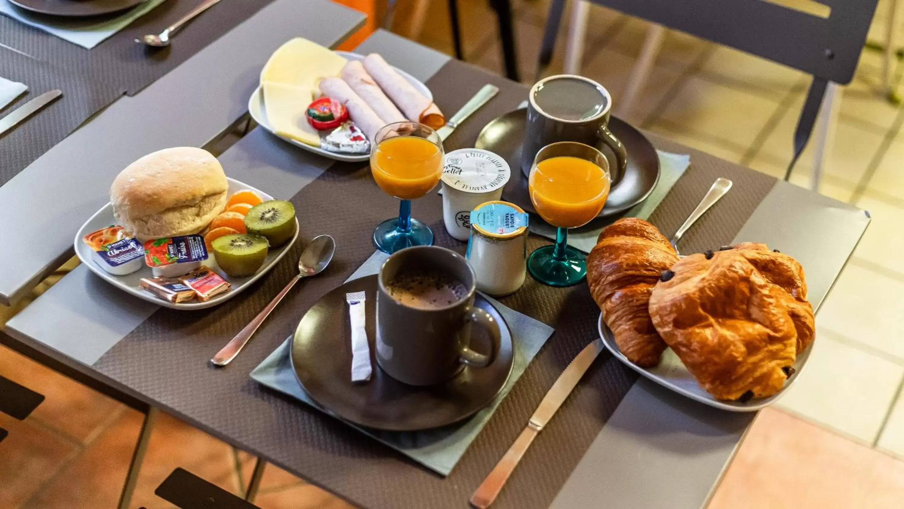 Food and drinks, Breakfast in Hôtel Furania