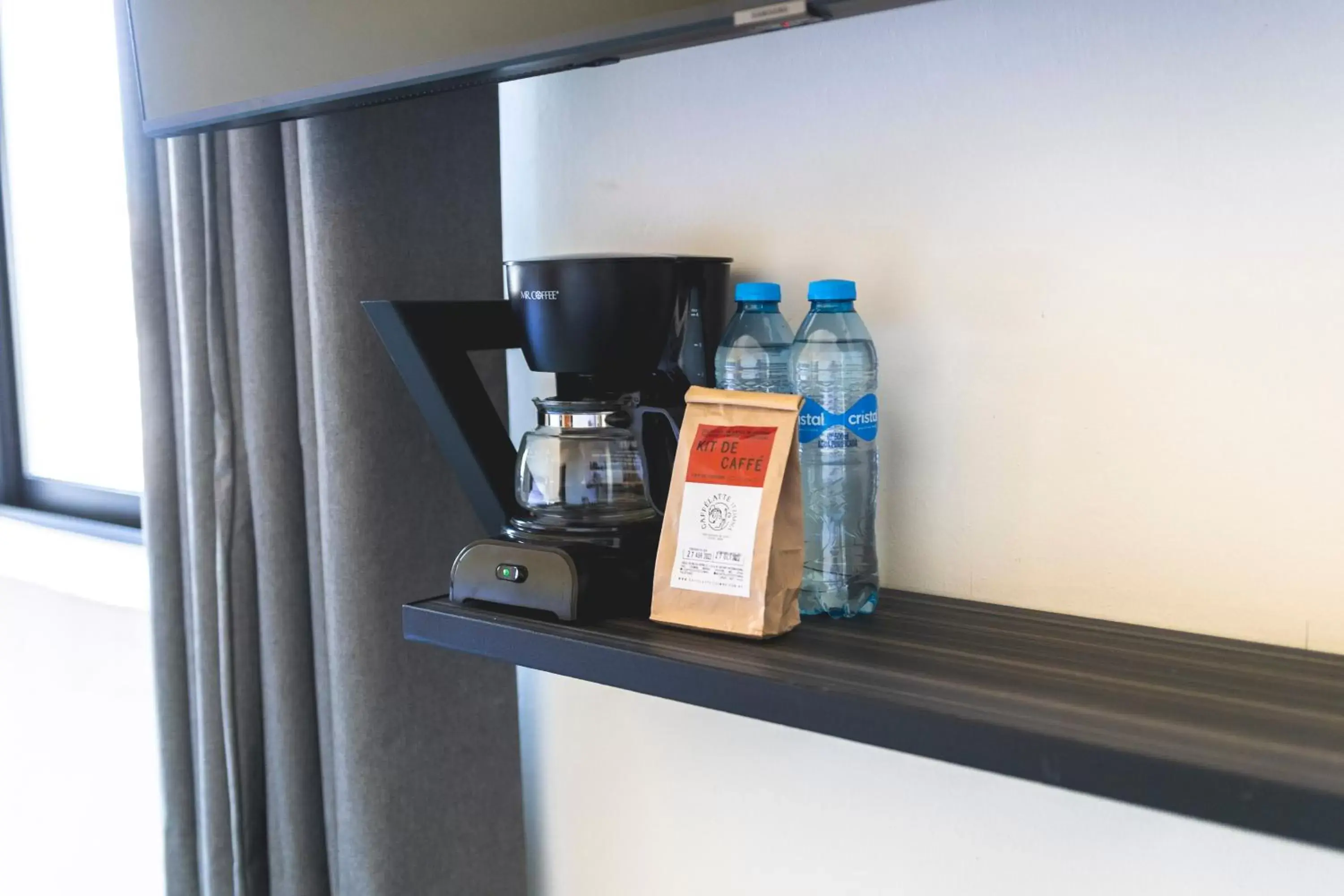 Coffee/tea facilities in Hotel La Nacional By Kavia