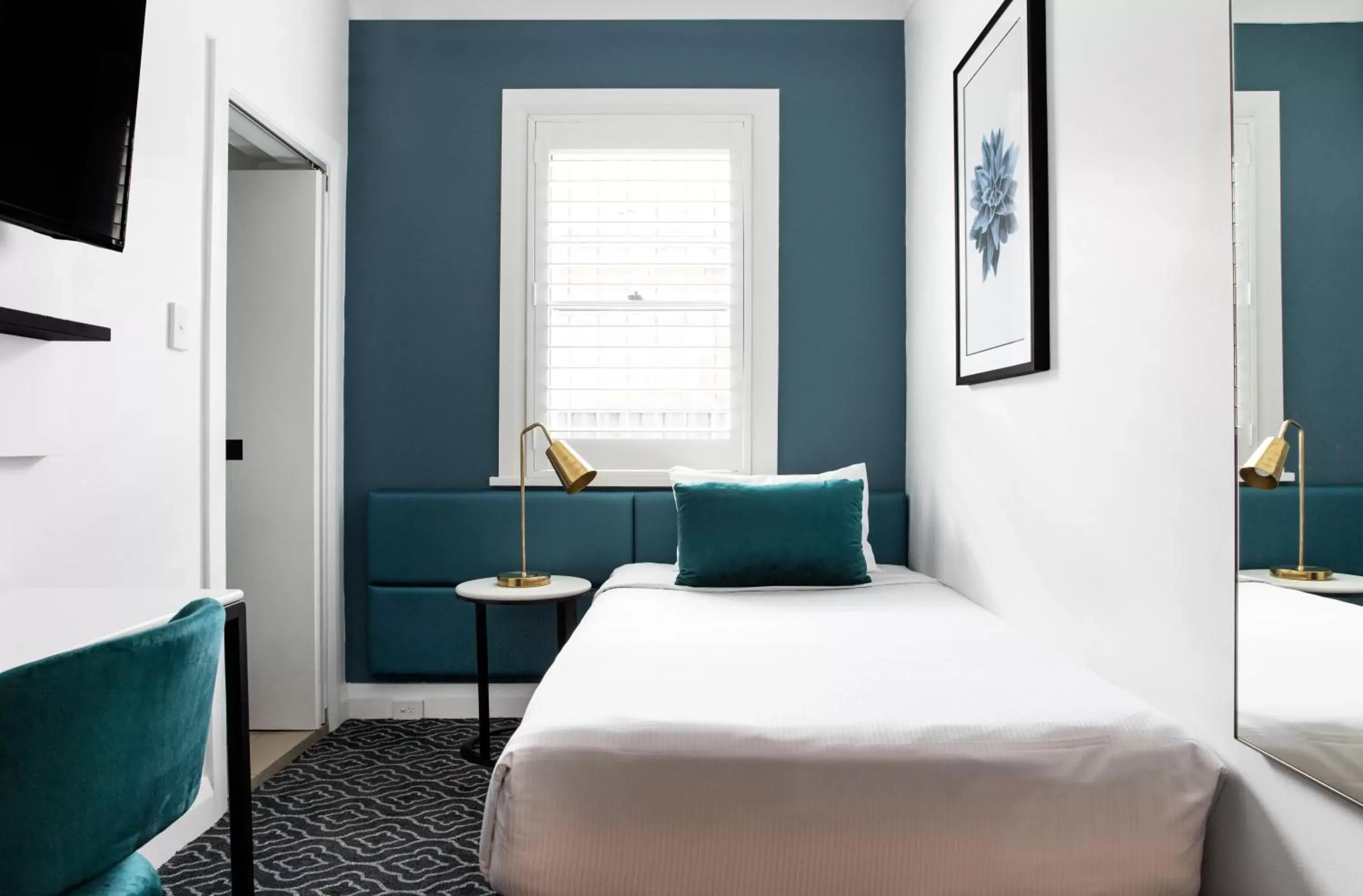 Bedroom, Bed in Avoca Randwick by Sydney Lodges