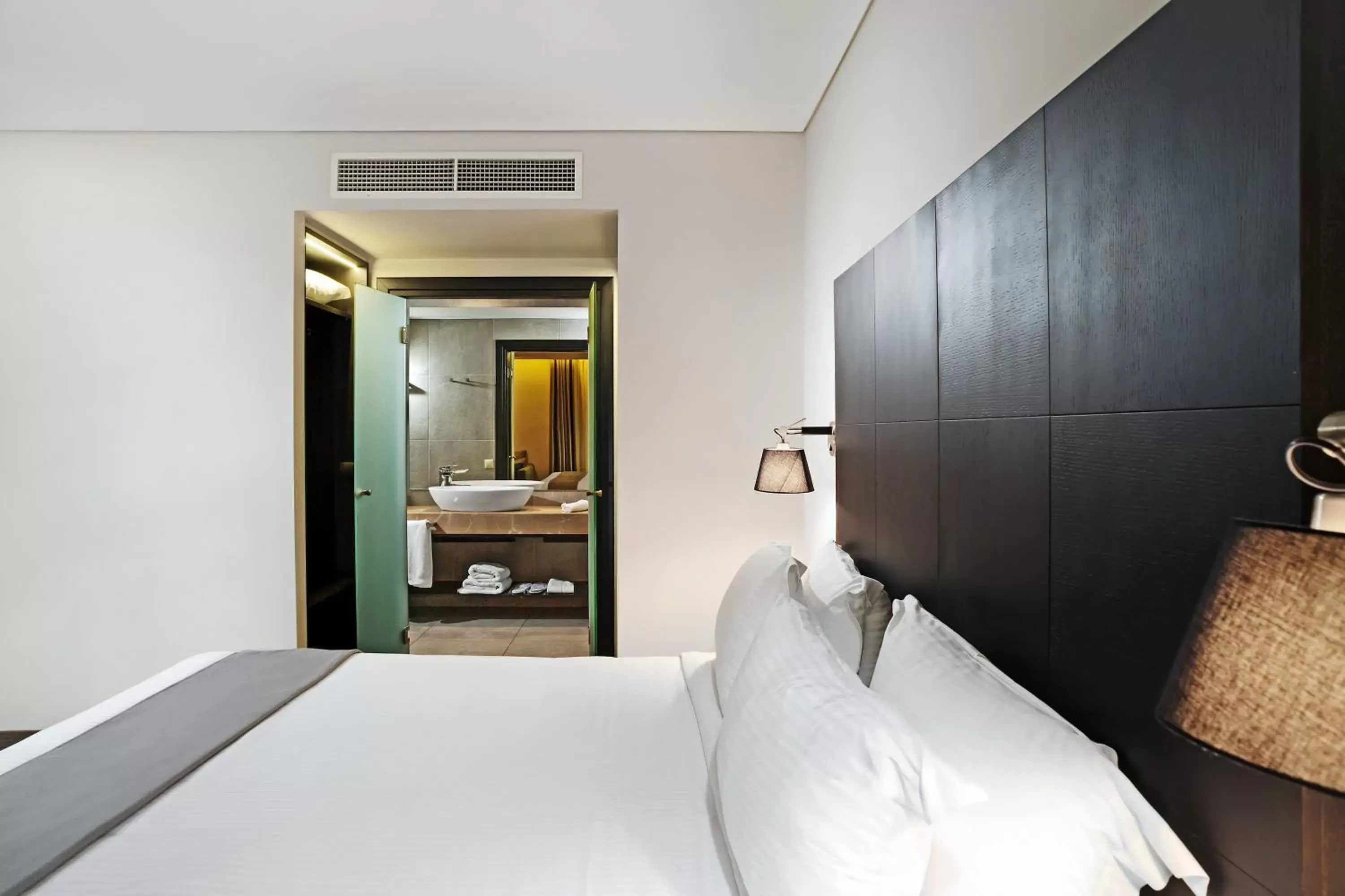 Bed in Hotel Lozenge