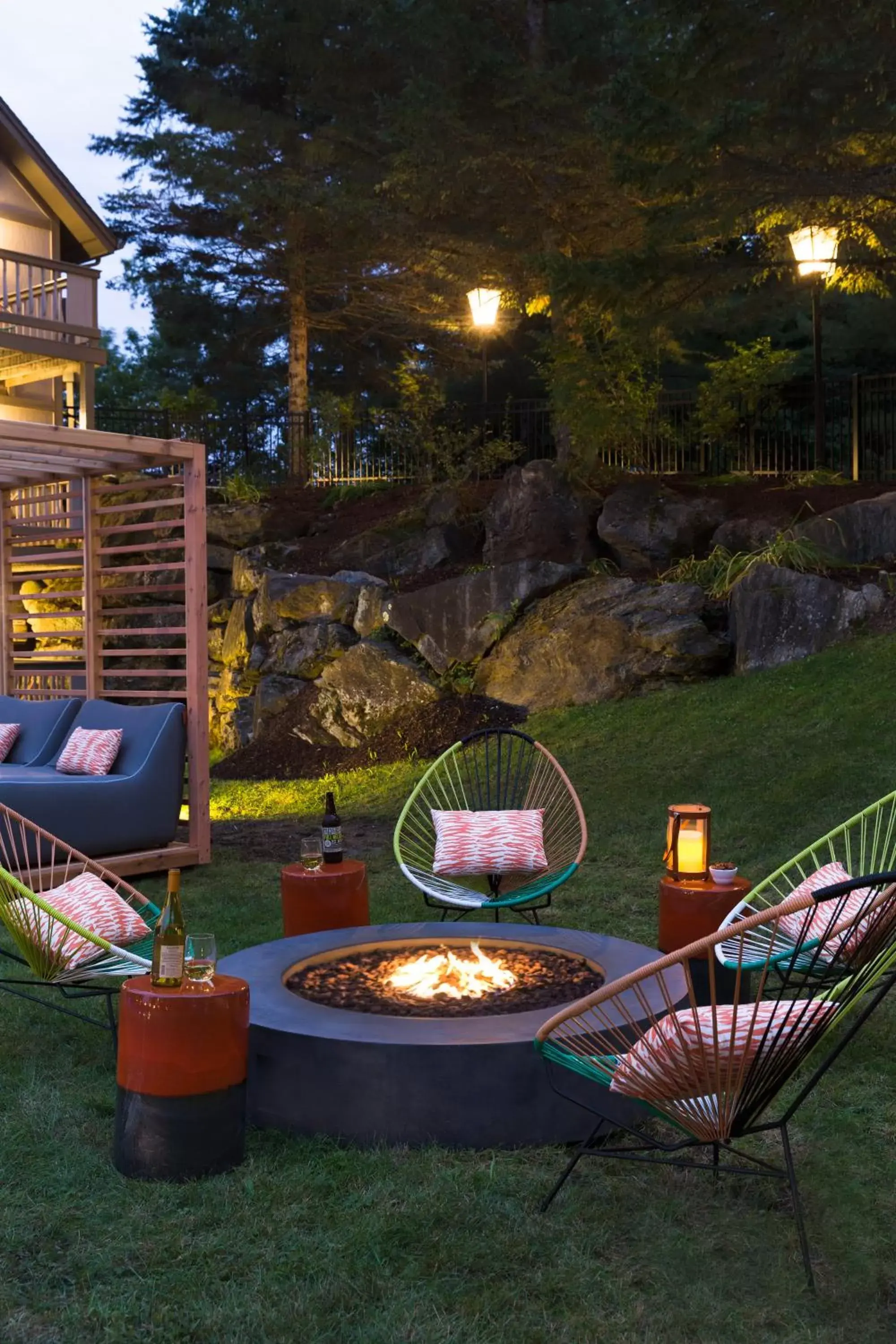 Seating area, Garden in Field Guide Lodge